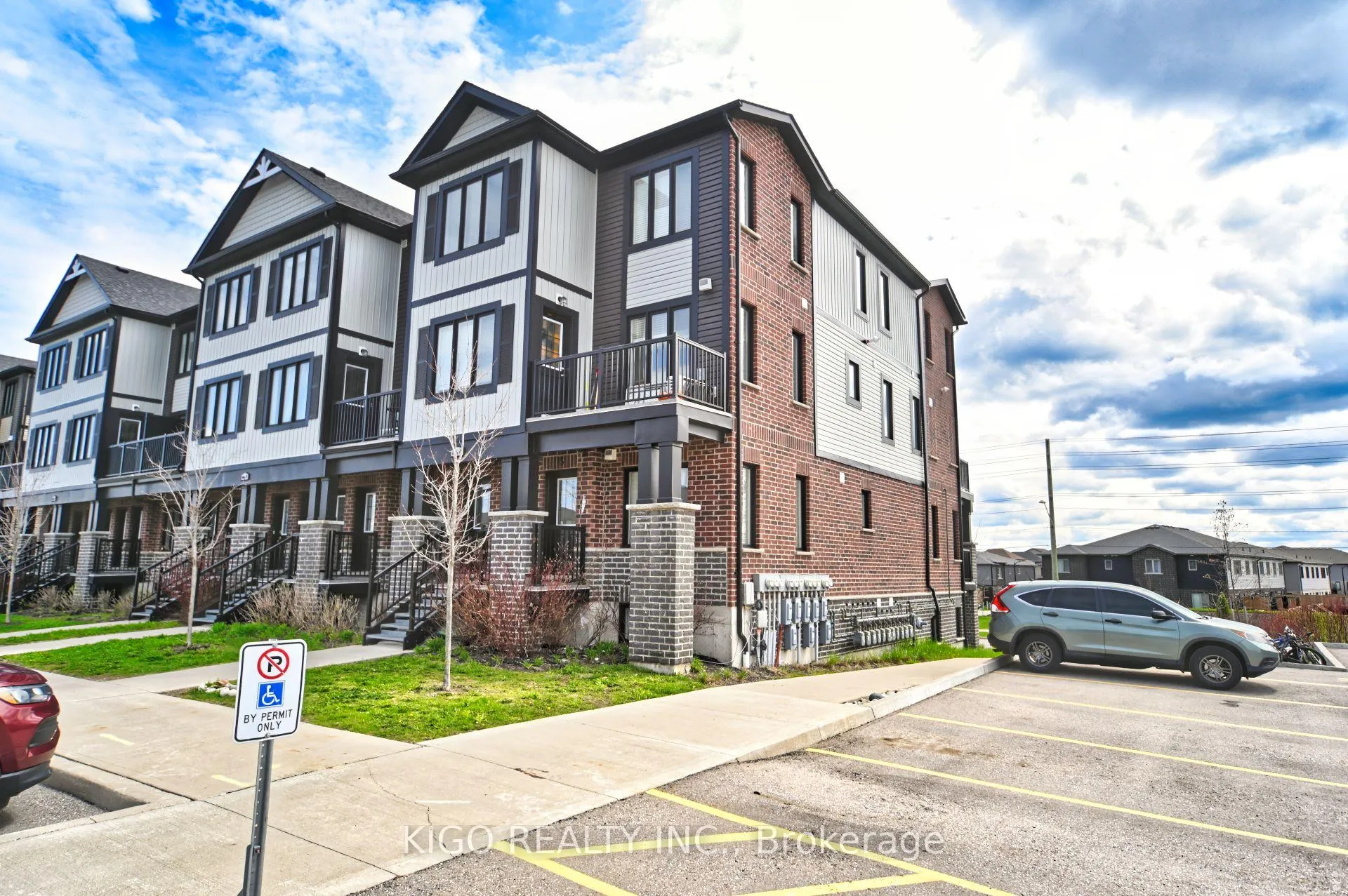 Photo 1 of Unit A15, 160 Rochefort Street, Kitchener, Huron Park — HOMEH