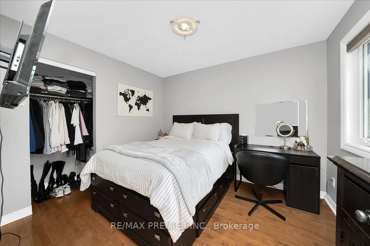 Photo 23 of 17 Berrydown Drive, Caledon, Bolton East — HOMEH