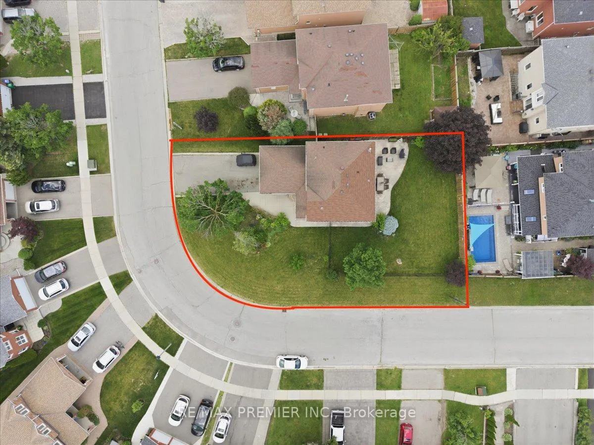 Photo 38 of 17 Berrydown Drive, Caledon, Bolton East — HOMEH