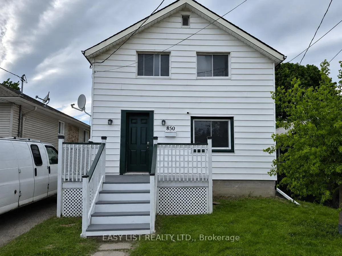 Photo of 850 St Marys Street