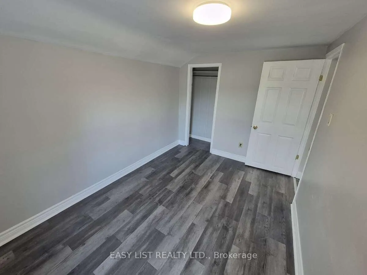 Photo 10 of 850 St Marys Street, Peterborough, Otonabee Ward 1 — HOMEH