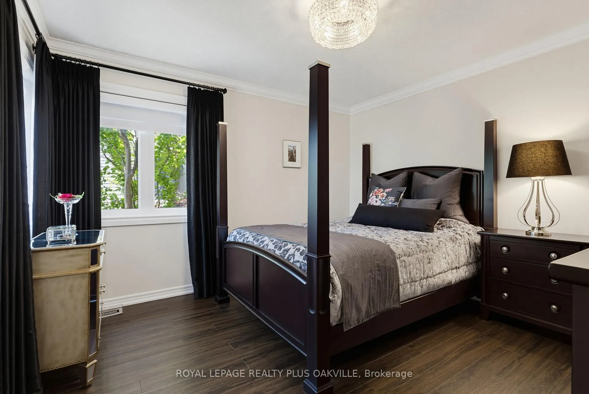 Photo 22 of 2444 Valleyridge Drive, Oakville, Bronte Creek — HOMEH
