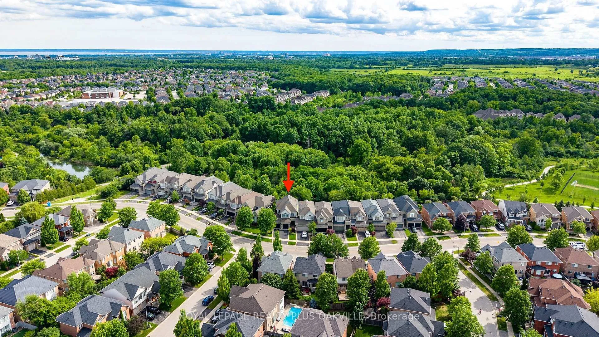 Photo 36 of 2444 Valleyridge Drive, Oakville, Bronte Creek — HOMEH