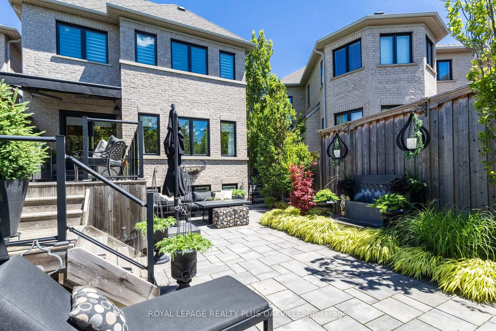 Photo 44 of 2444 Valleyridge Drive, Oakville, Bronte Creek — HOMEH