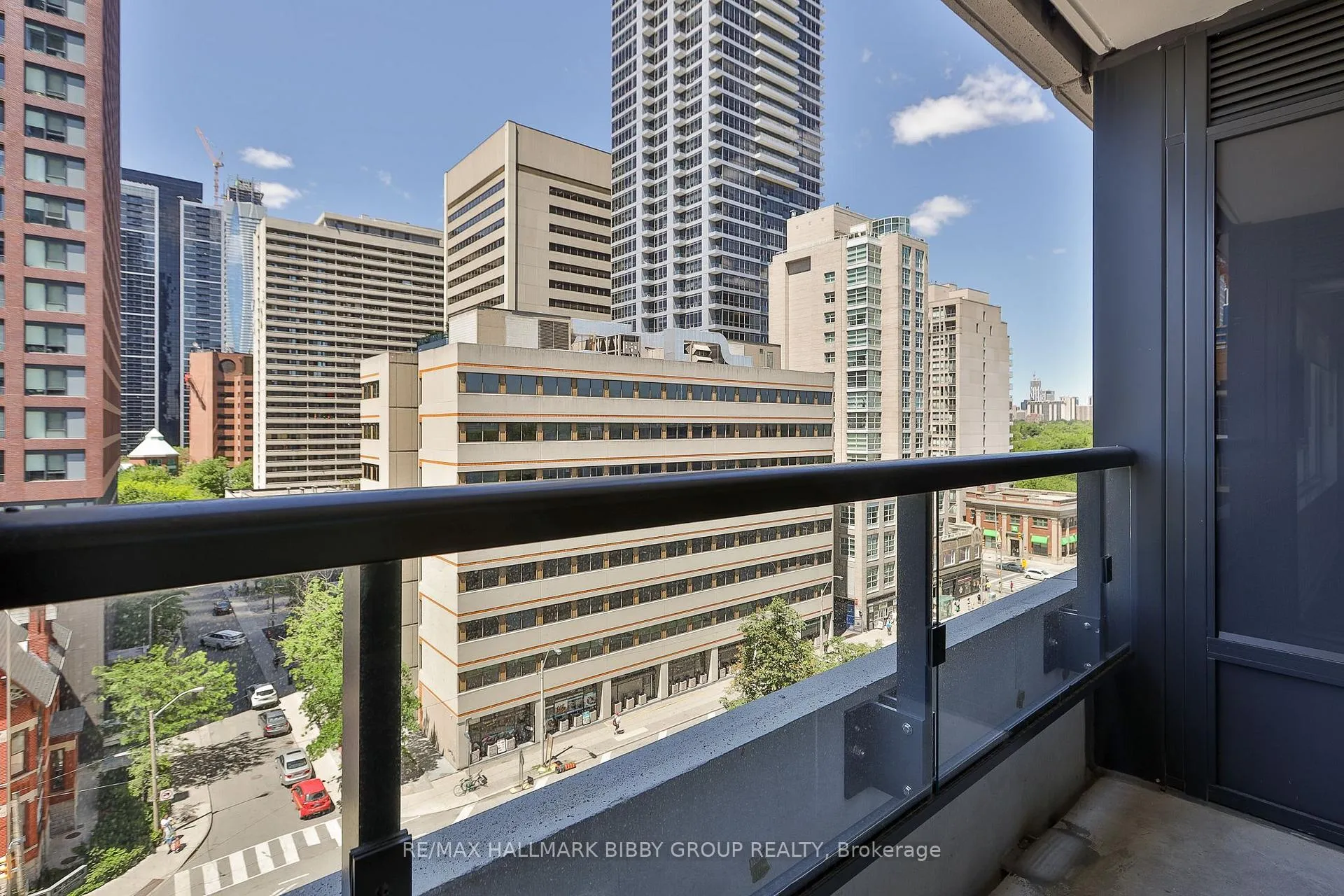 Photo 21 of Unit 803, 609 Sherbourne Street, Toronto, North St. James Town — HOMEH