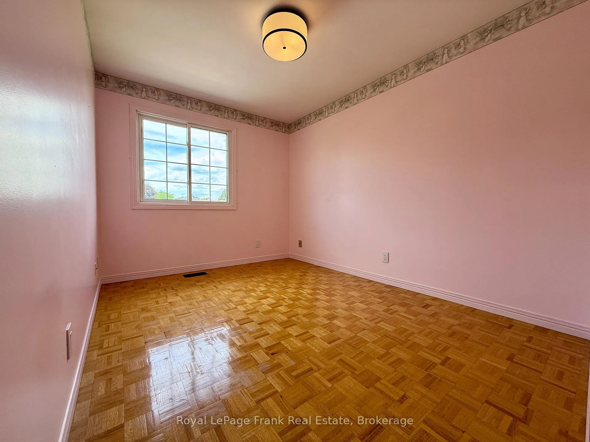 Photo 15 of 3113 Westridge Boulevard, Peterborough, Monaghan Ward 2 — HOMEH