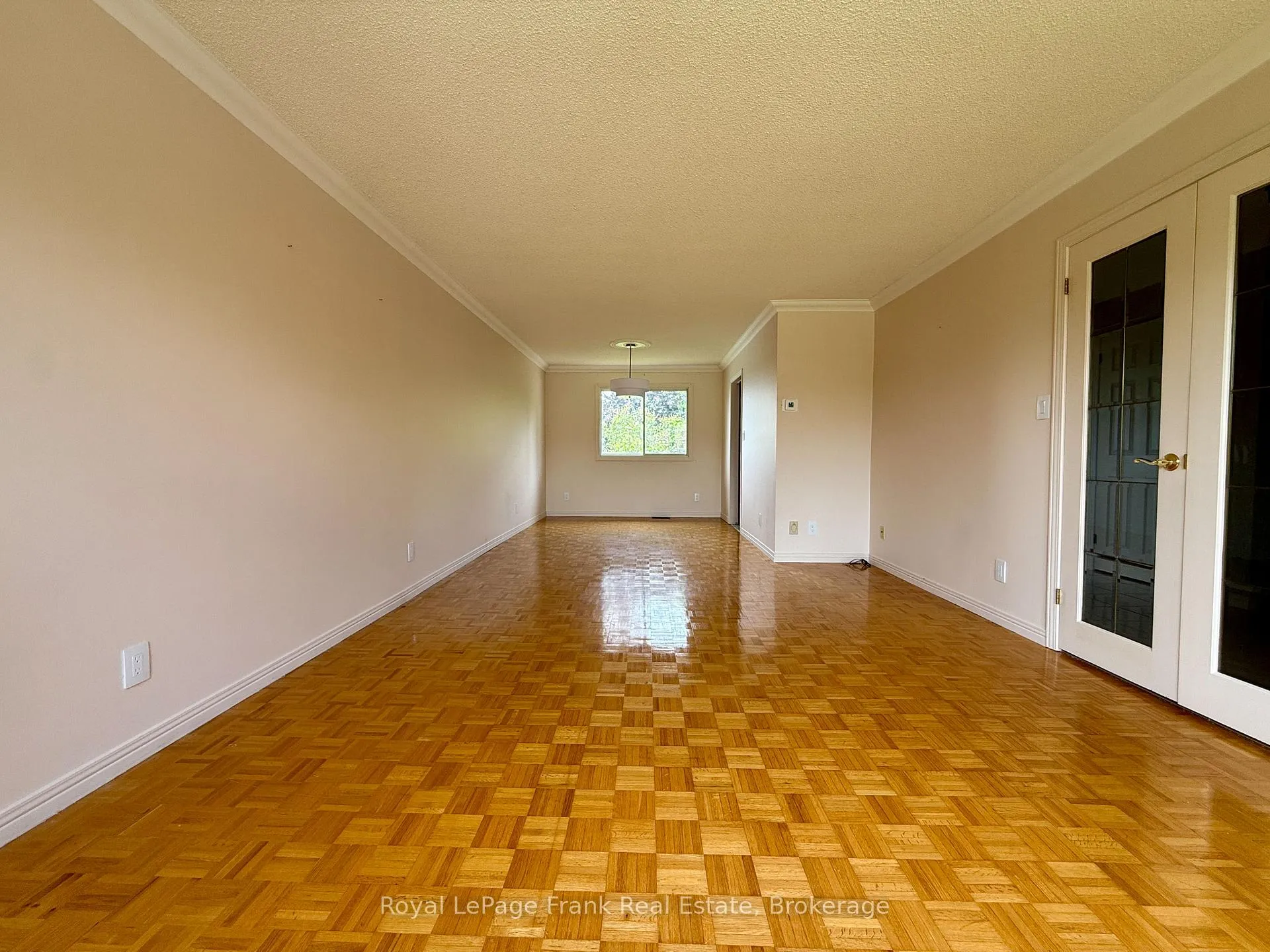 Photo 33 of 3113 Westridge Boulevard, Peterborough, Monaghan Ward 2 — HOMEH