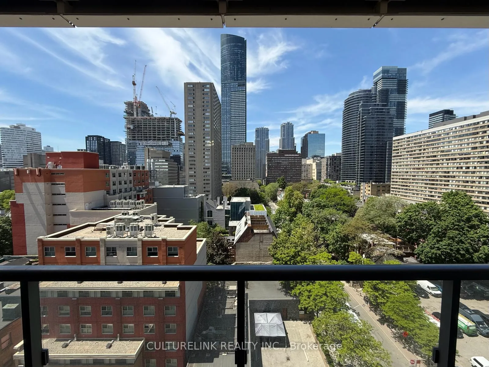 Photo 7 of Unit 902, 89 McGill Street, Toronto, Church-Yonge Corridor — HOMEH