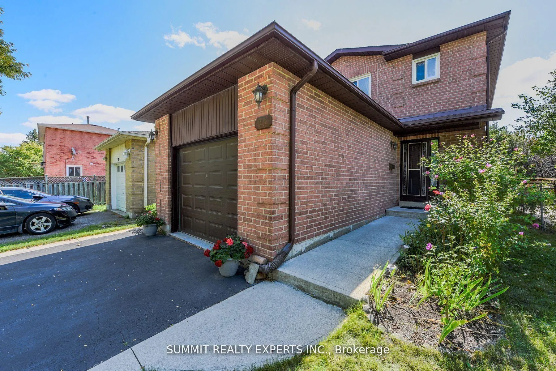 Photo 3 of 95 Muirland Crescent, Brampton, Northwood Park — HOMEH