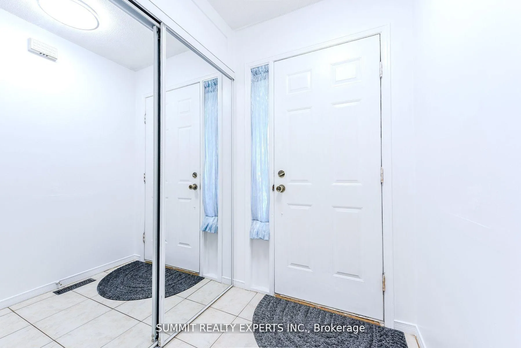 Photo 4 of 95 Muirland Crescent, Brampton, Northwood Park — HOMEH
