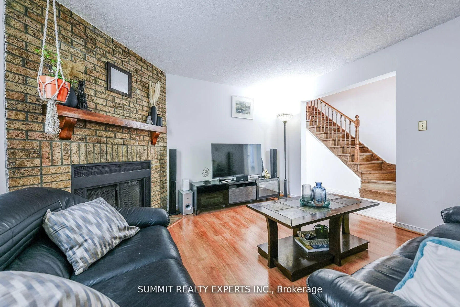 Photo 10 of 95 Muirland Crescent, Brampton, Northwood Park — HOMEH