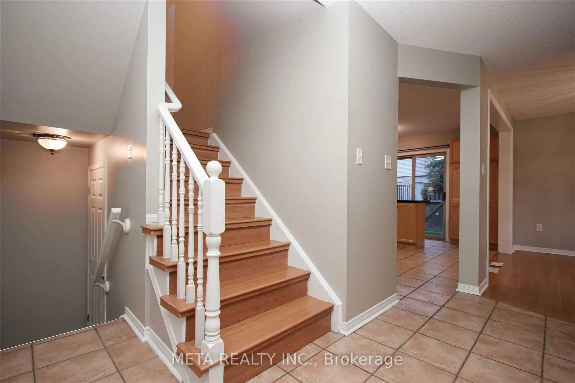 Photo 10 of Unit 35, 1276 Silvan Forest Drive, Burlington, Tansley — HOMEH