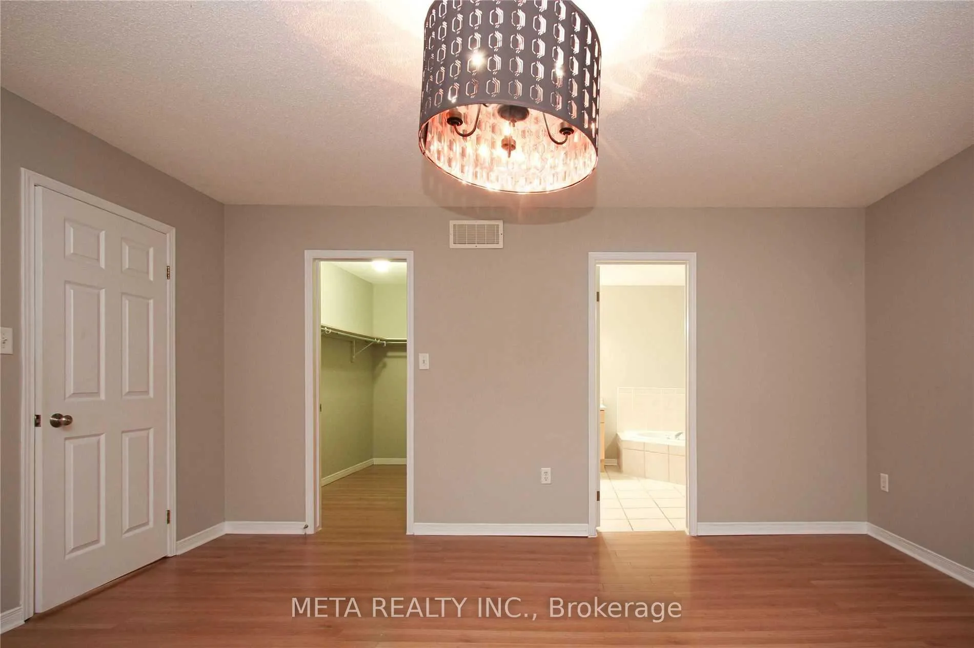Photo 13 of Unit 35, 1276 Silvan Forest Drive, Burlington, Tansley — HOMEH