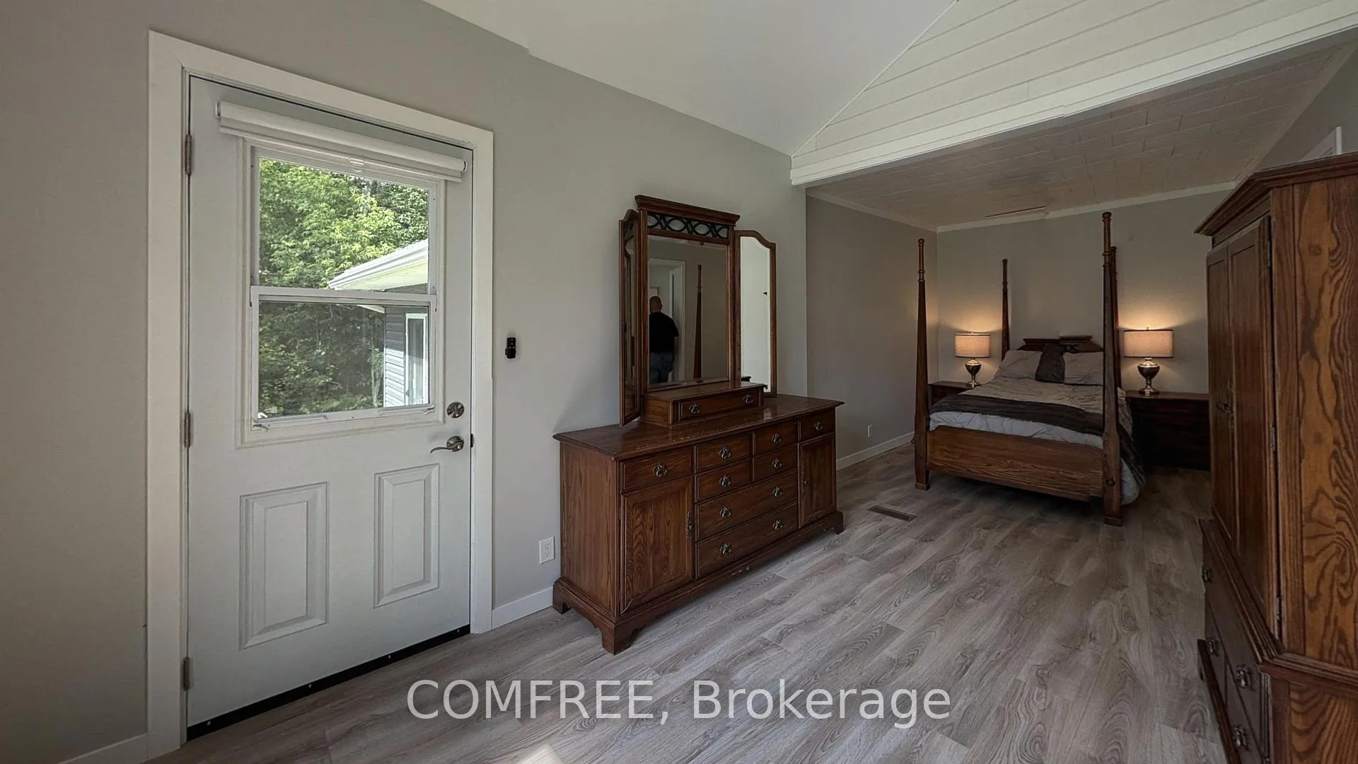Photo 10 of 9 Stouffer St Street, Minden Hills, Minden — HOMEH