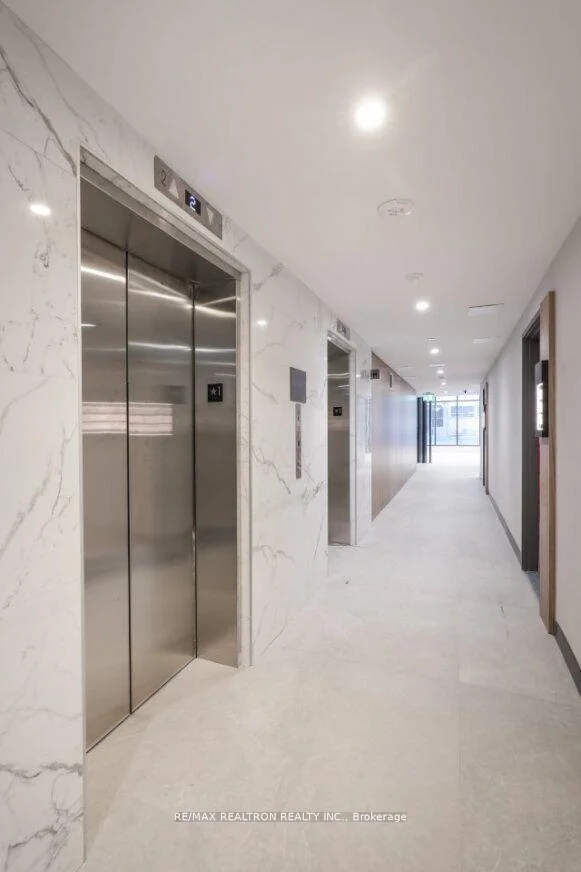 Photo 4 of Unit 611, 2525 Bathurst Street, Toronto, Forest Hill North — HOMEH