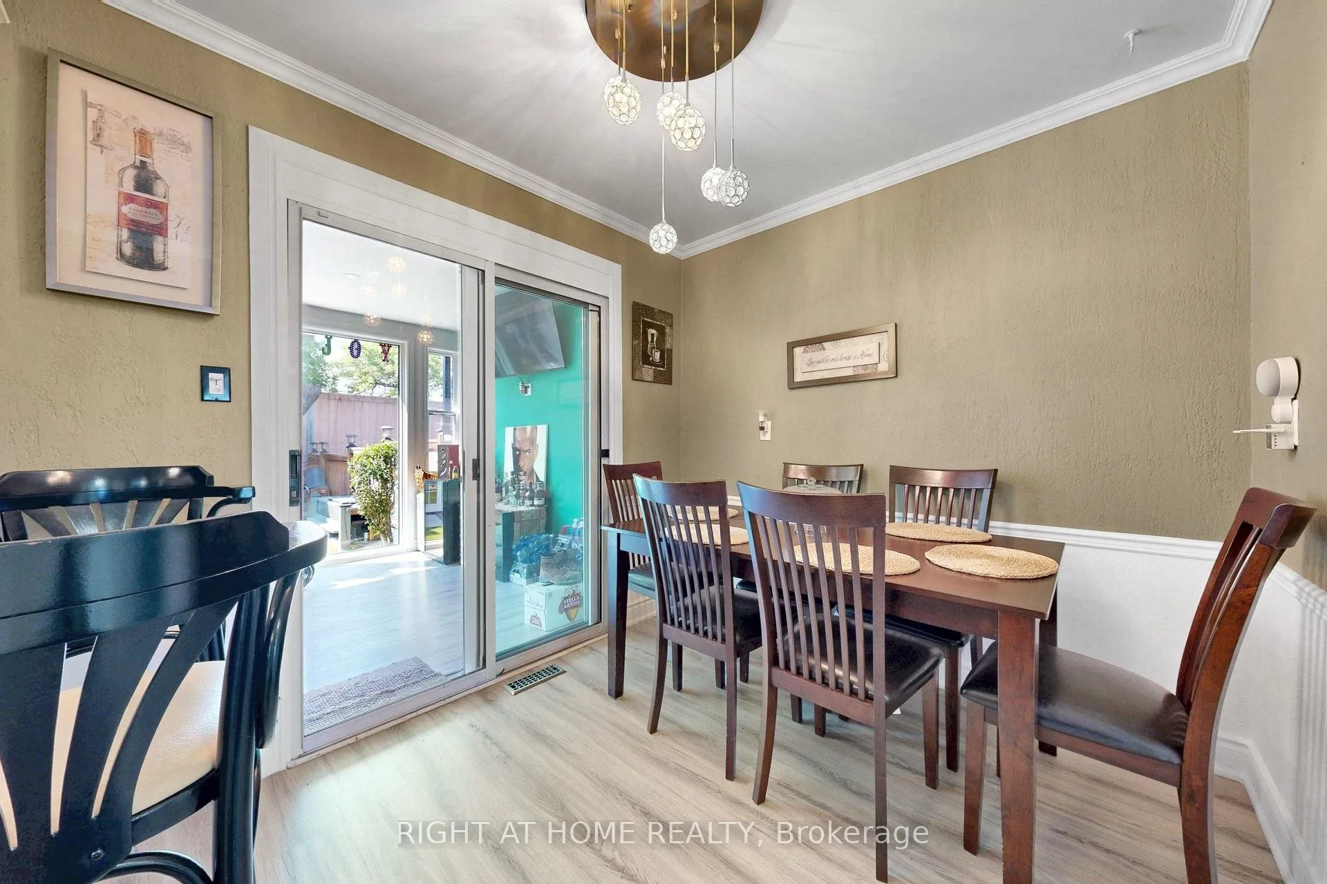 Photo 16 of 41 Flamingo Crescent, Brampton, Southgate — HOMEH