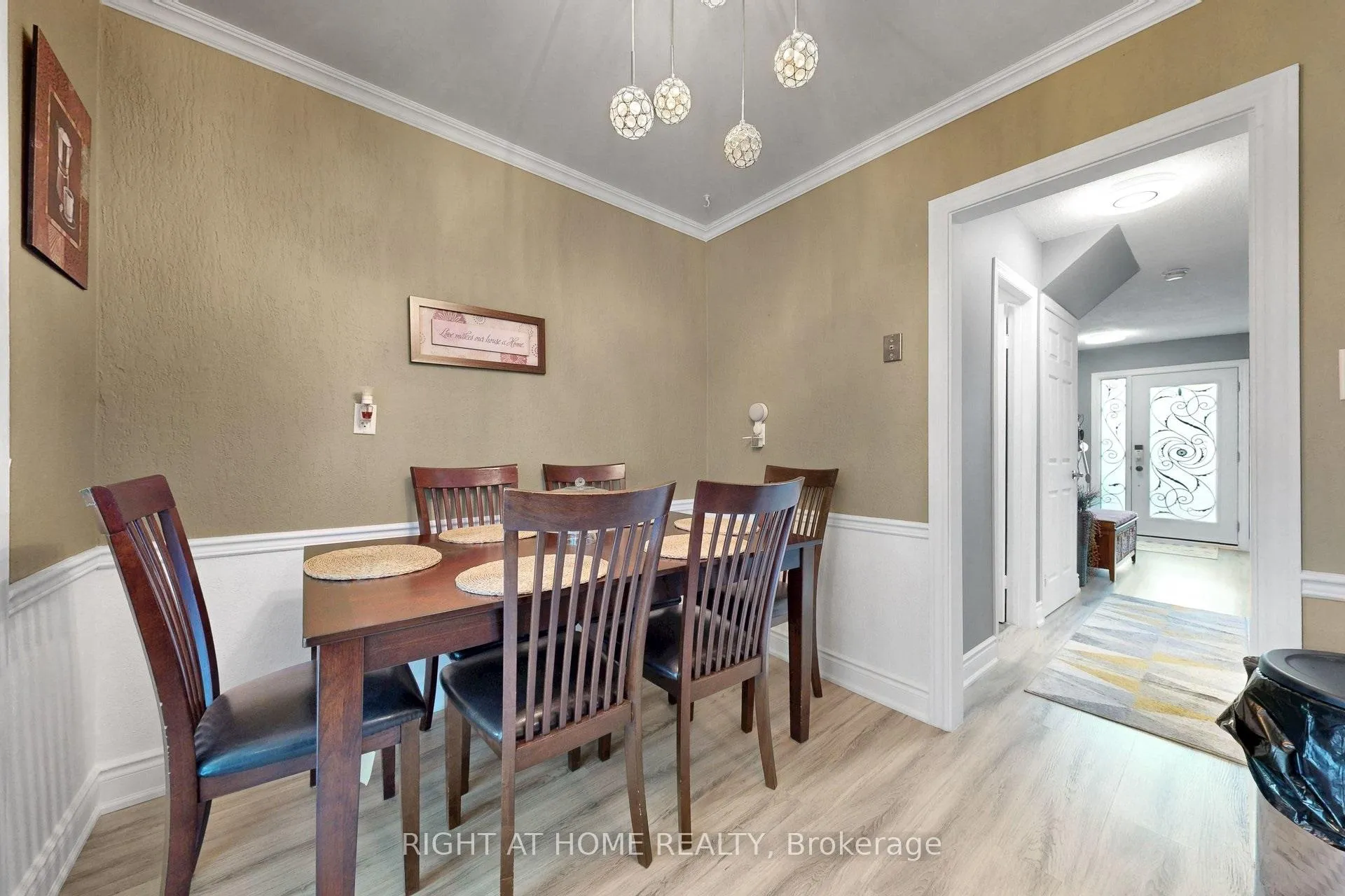 Photo 17 of 41 Flamingo Crescent, Brampton, Southgate — HOMEH
