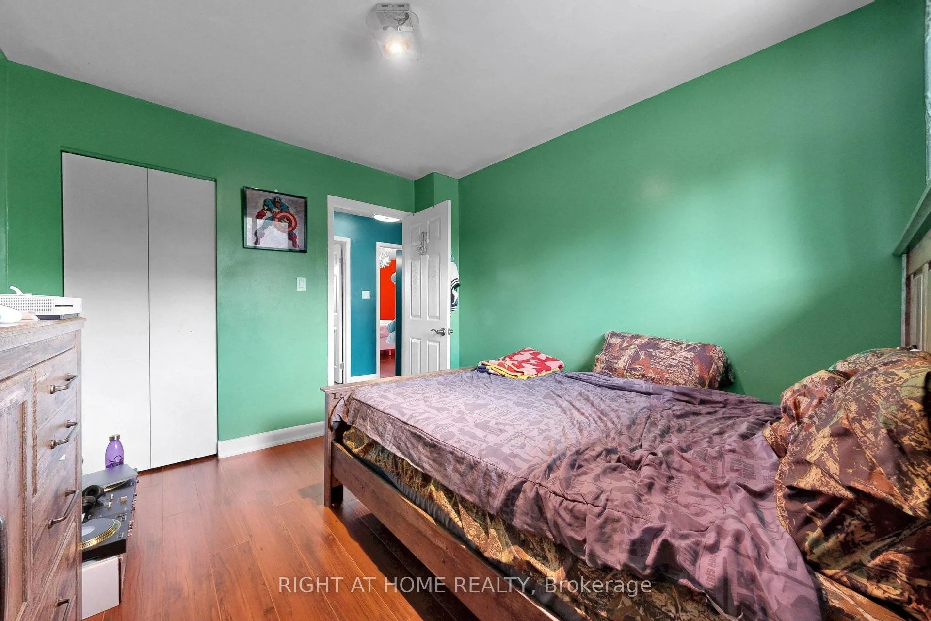 Photo 26 of 41 Flamingo Crescent, Brampton, Southgate — HOMEH