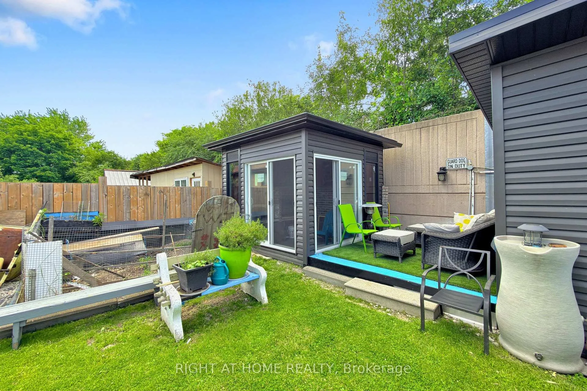Photo 38 of 41 Flamingo Crescent, Brampton, Southgate — HOMEH
