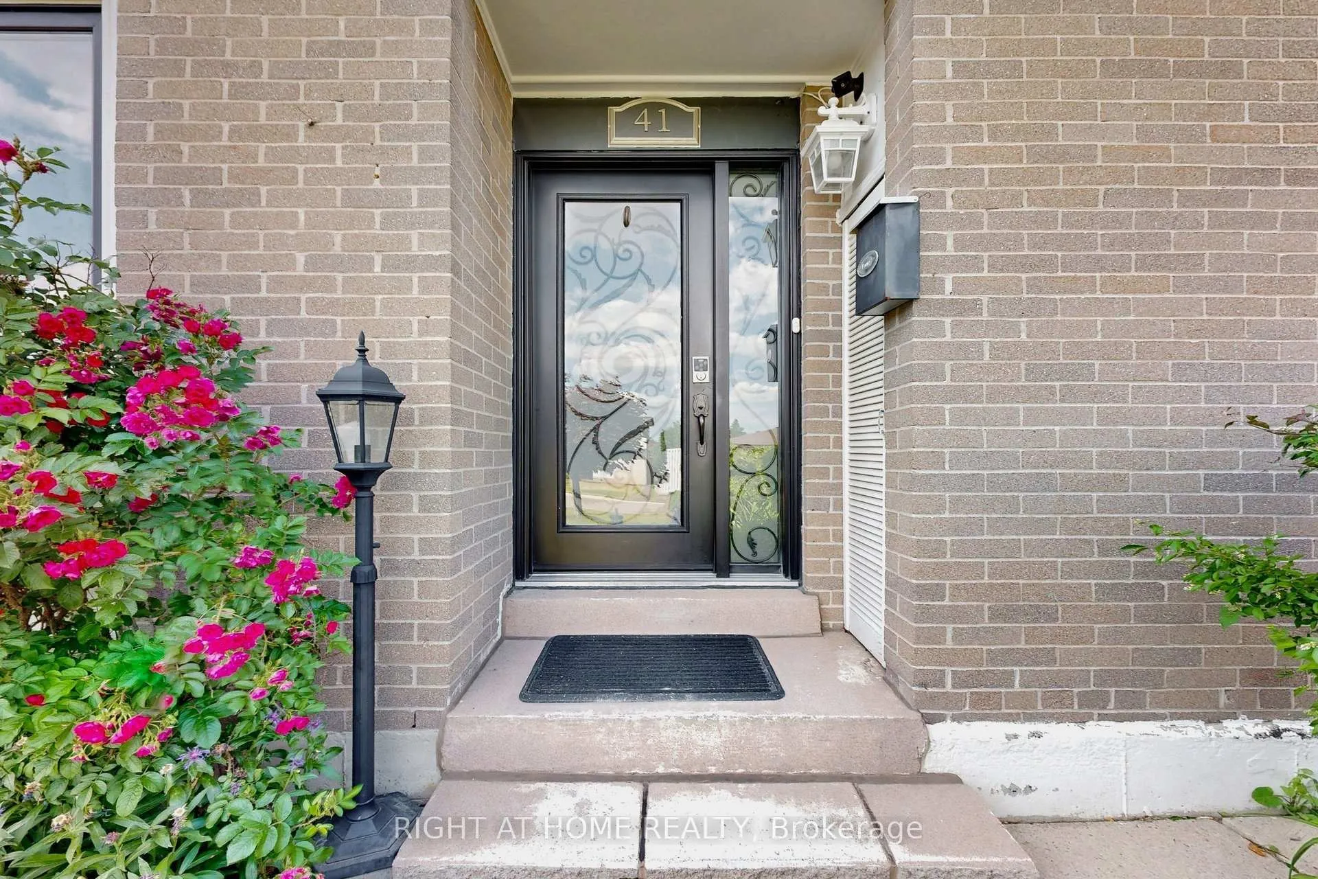Photo 48 of 41 Flamingo Crescent, Brampton, Southgate — HOMEH