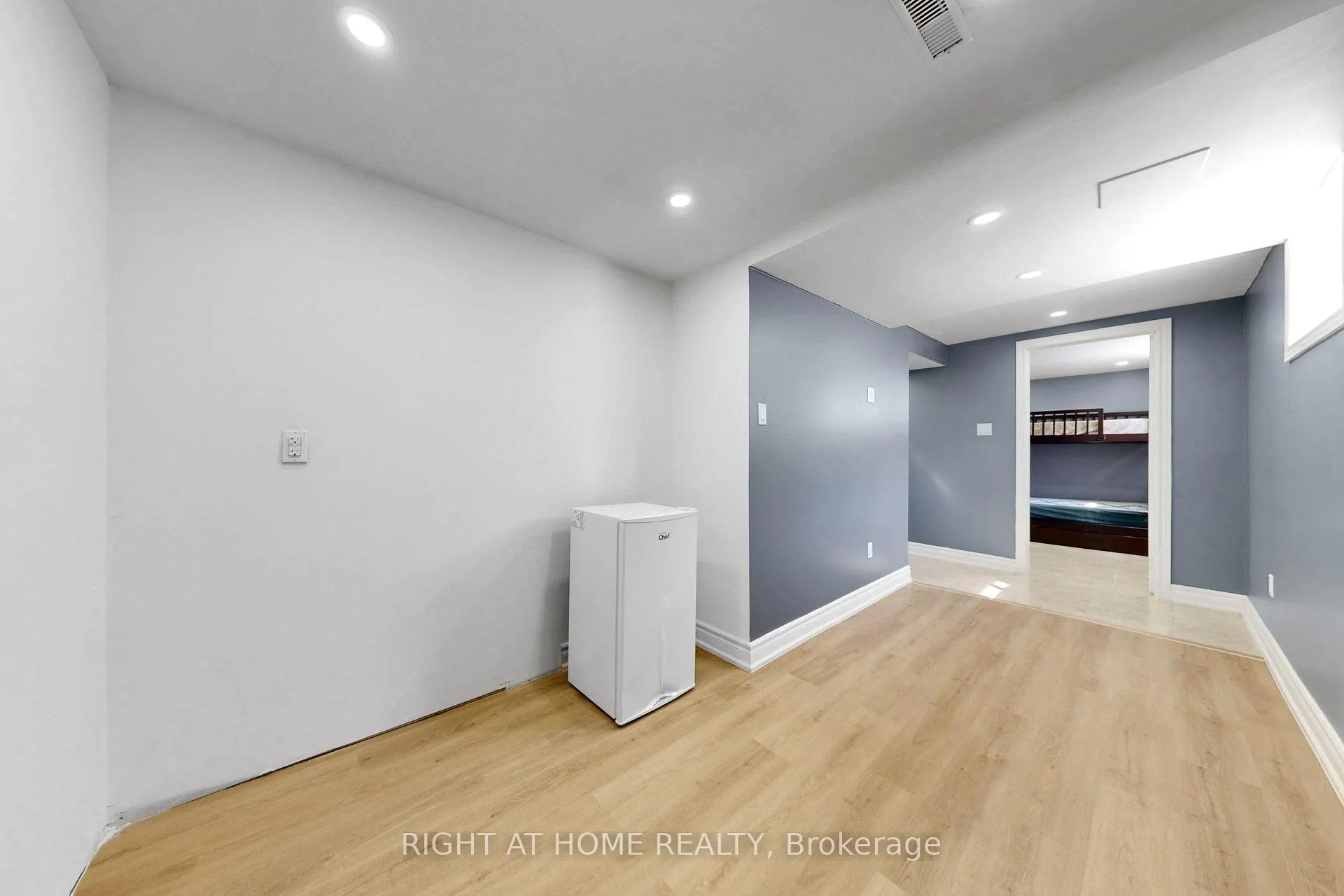Photo 50 of 41 Flamingo Crescent, Brampton, Southgate — HOMEH