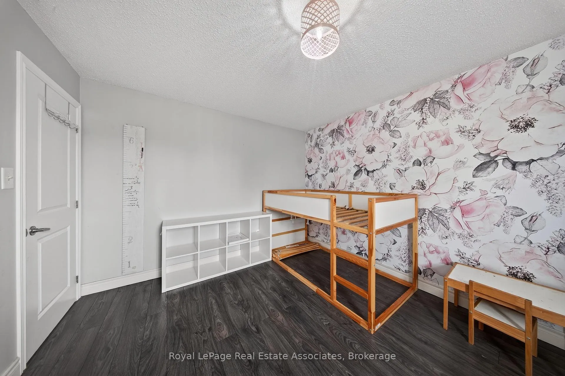 Photo 22 of 67 Beechnut Crescent, Clarington, Courtice — HOMEH