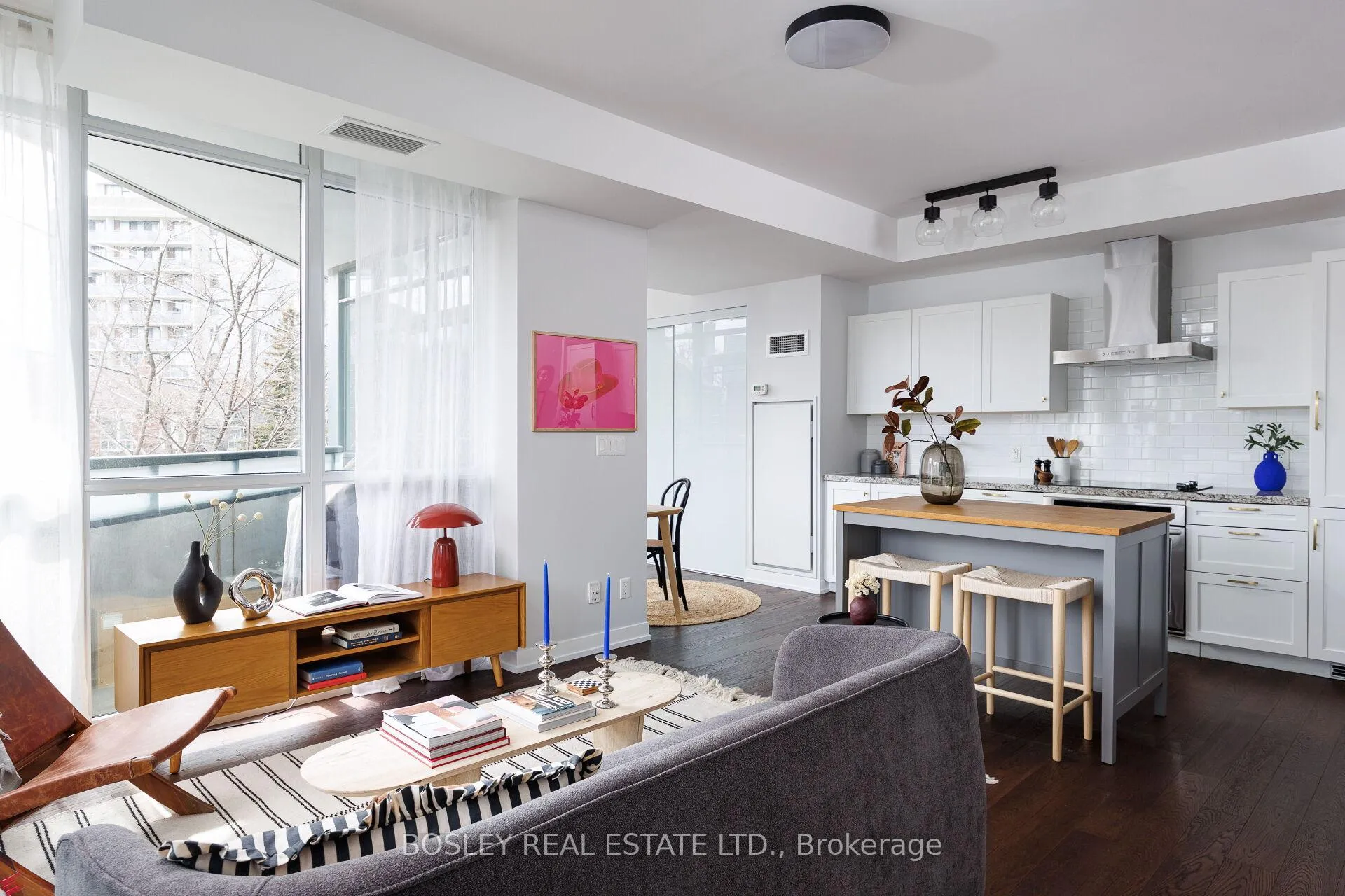Photo 2 of Unit 209, 36 Howard Park Avenue, Toronto, Roncesvalles — HOMEH