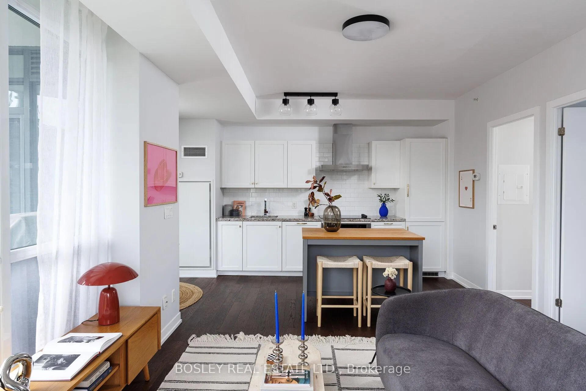 Photo 3 of Unit 209, 36 Howard Park Avenue, Toronto, Roncesvalles — HOMEH