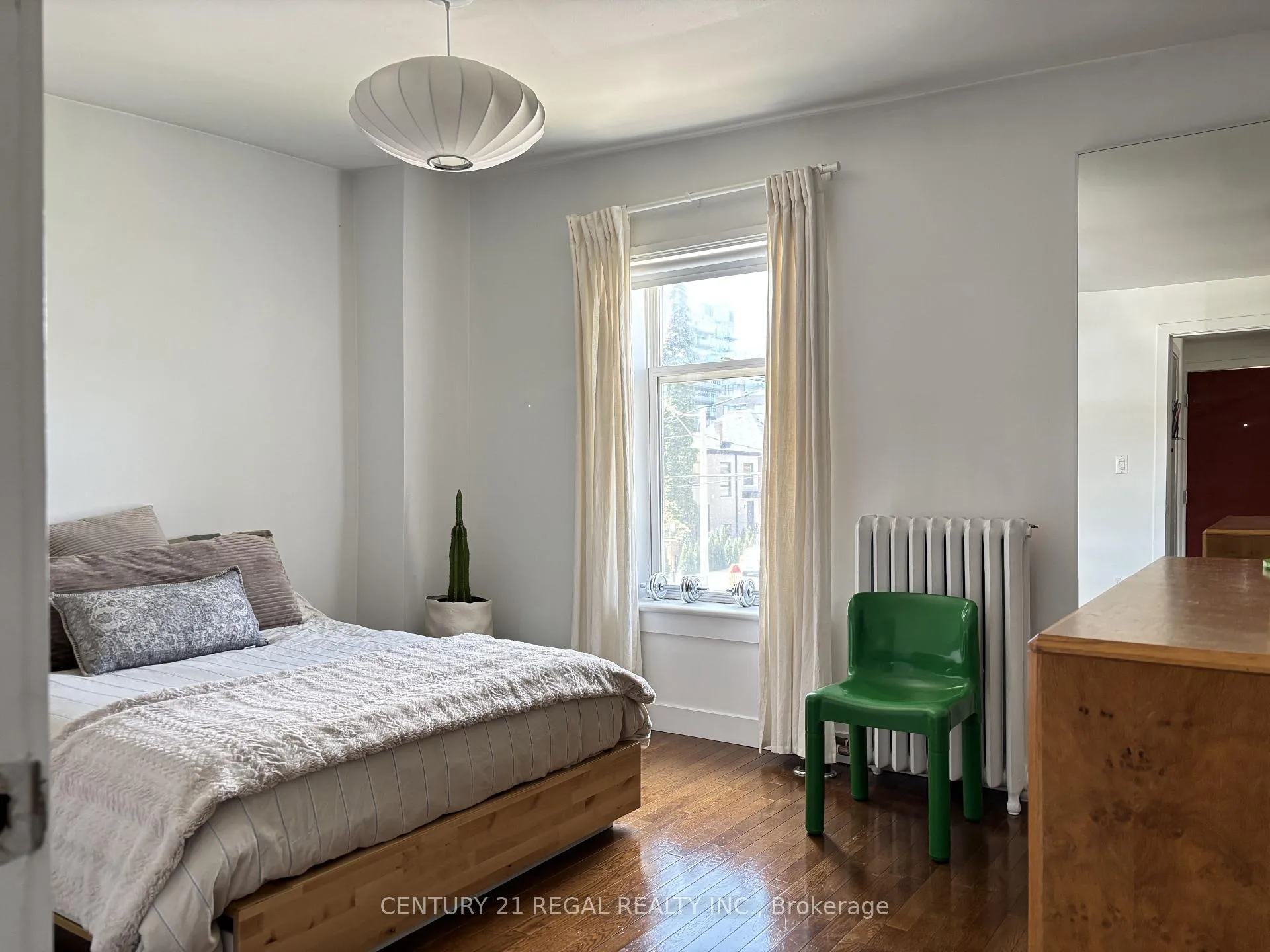 Photo 4 of Unit 3, 89 Gladstone Avenue, Toronto, Little Portugal — HOMEH