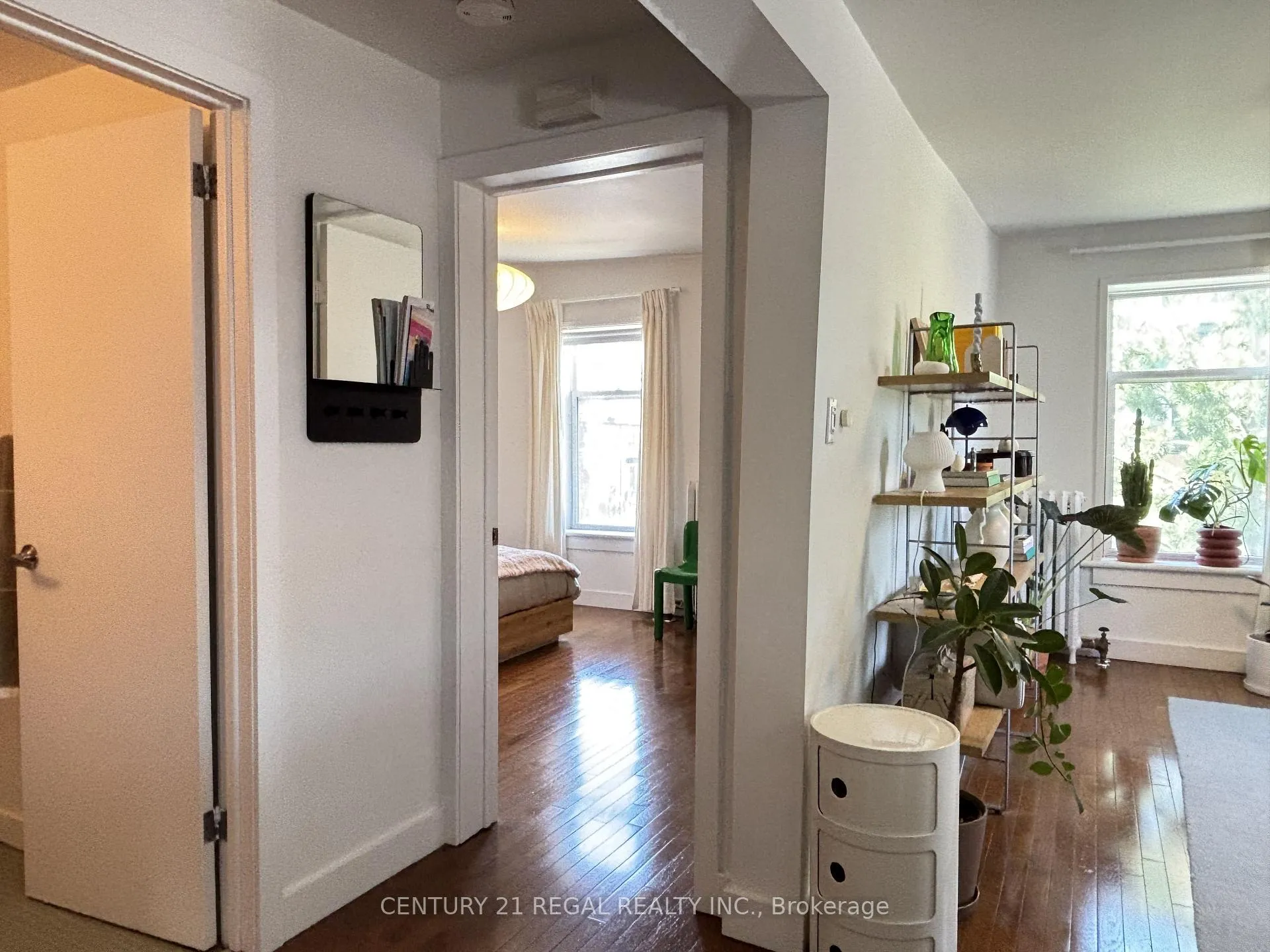 Photo 8 of Unit 3, 89 Gladstone Avenue, Toronto, Little Portugal — HOMEH