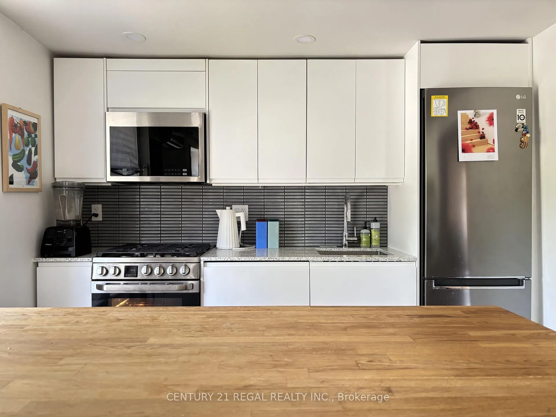 Photo 12 of Unit 3, 89 Gladstone Avenue, Toronto, Little Portugal — HOMEH