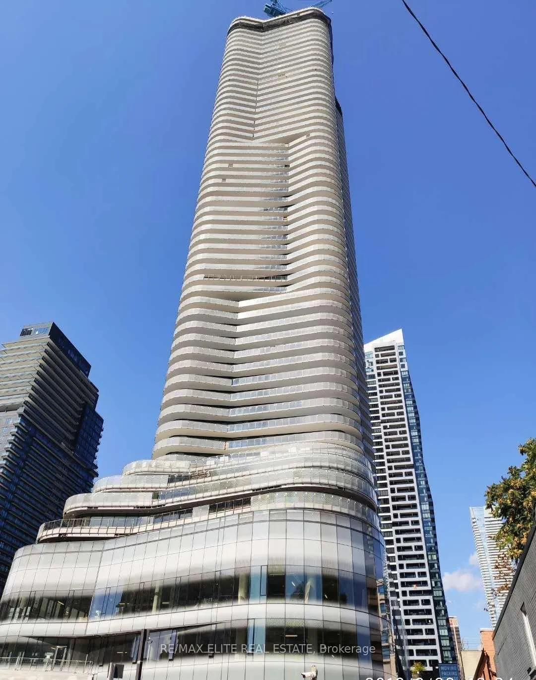Photo 1 of Unit 1812, 11 Wellesley Street W, Toronto, Bay Street Corridor — HOMEH