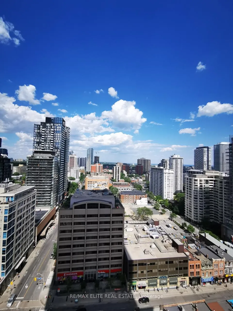 Photo 14 of Unit 1812, 11 Wellesley Street W, Toronto, Bay Street Corridor — HOMEH