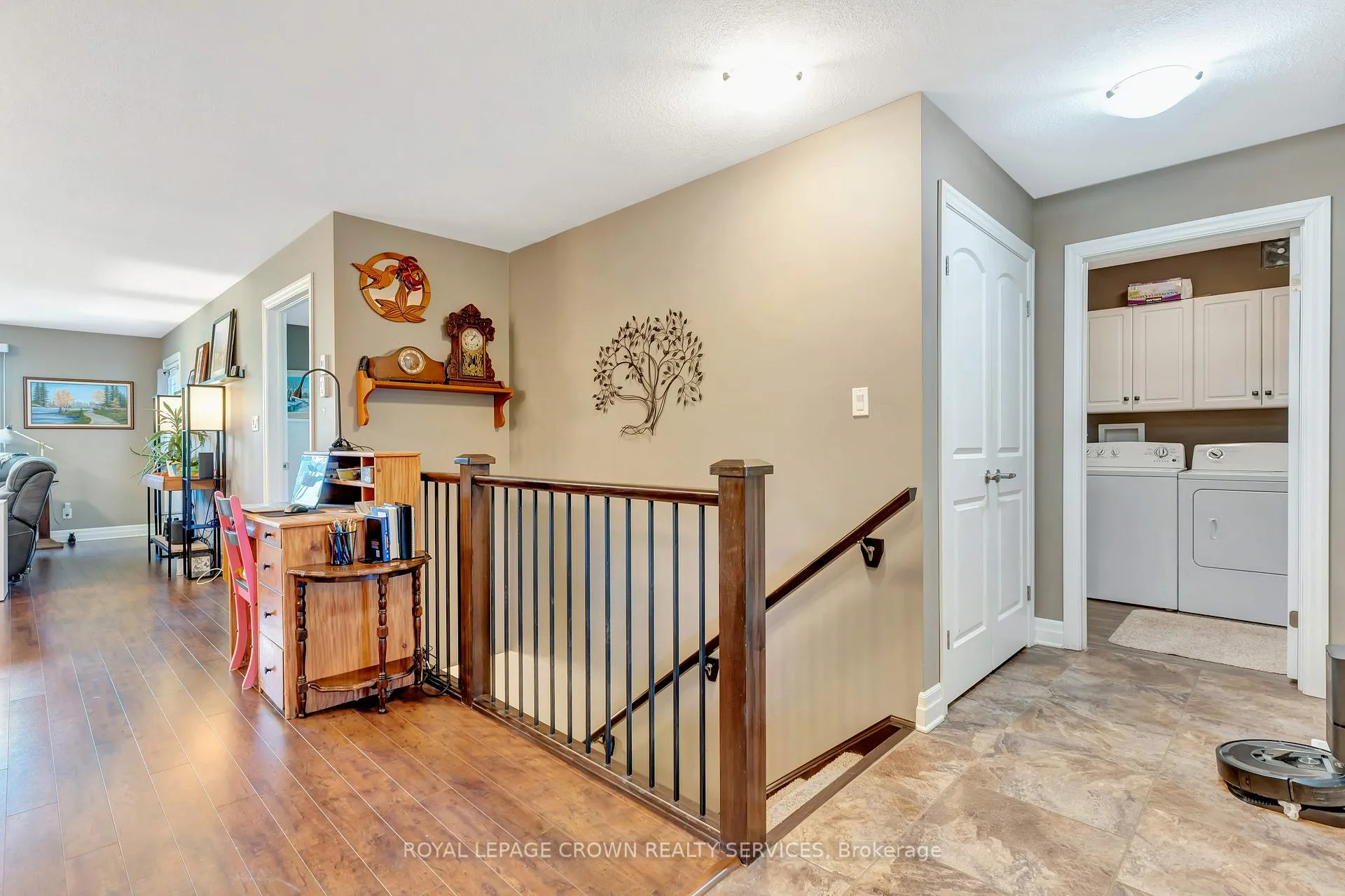 Photo 5 of 25 Clayton Street, West Perth, Mitchell — HOMEH