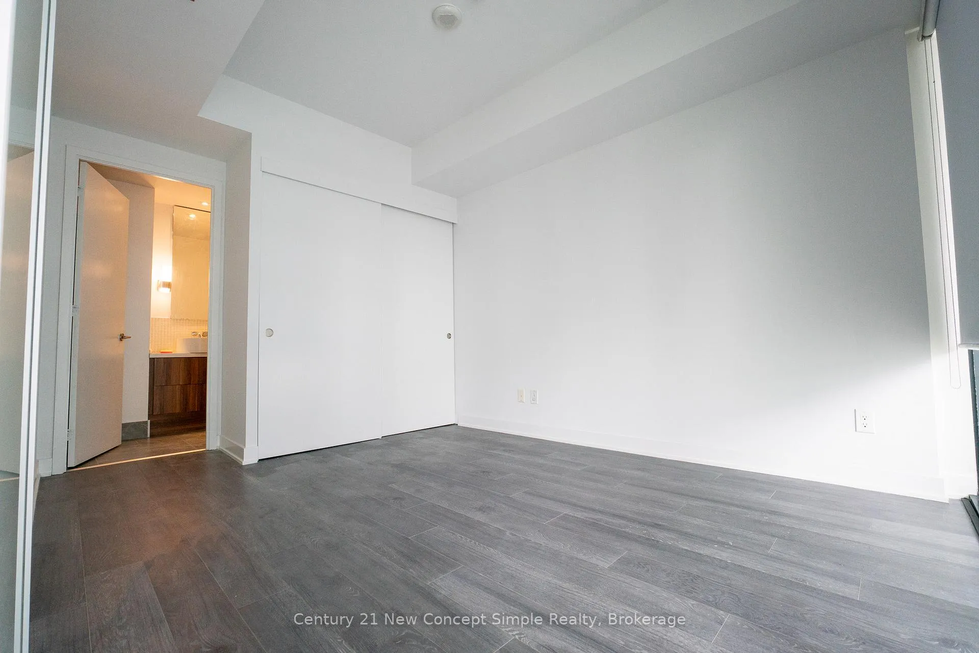 Photo 1 of Unit 2301, 185 Roehampton Avenue, Toronto, Mount Pleasant West — HOMEH
