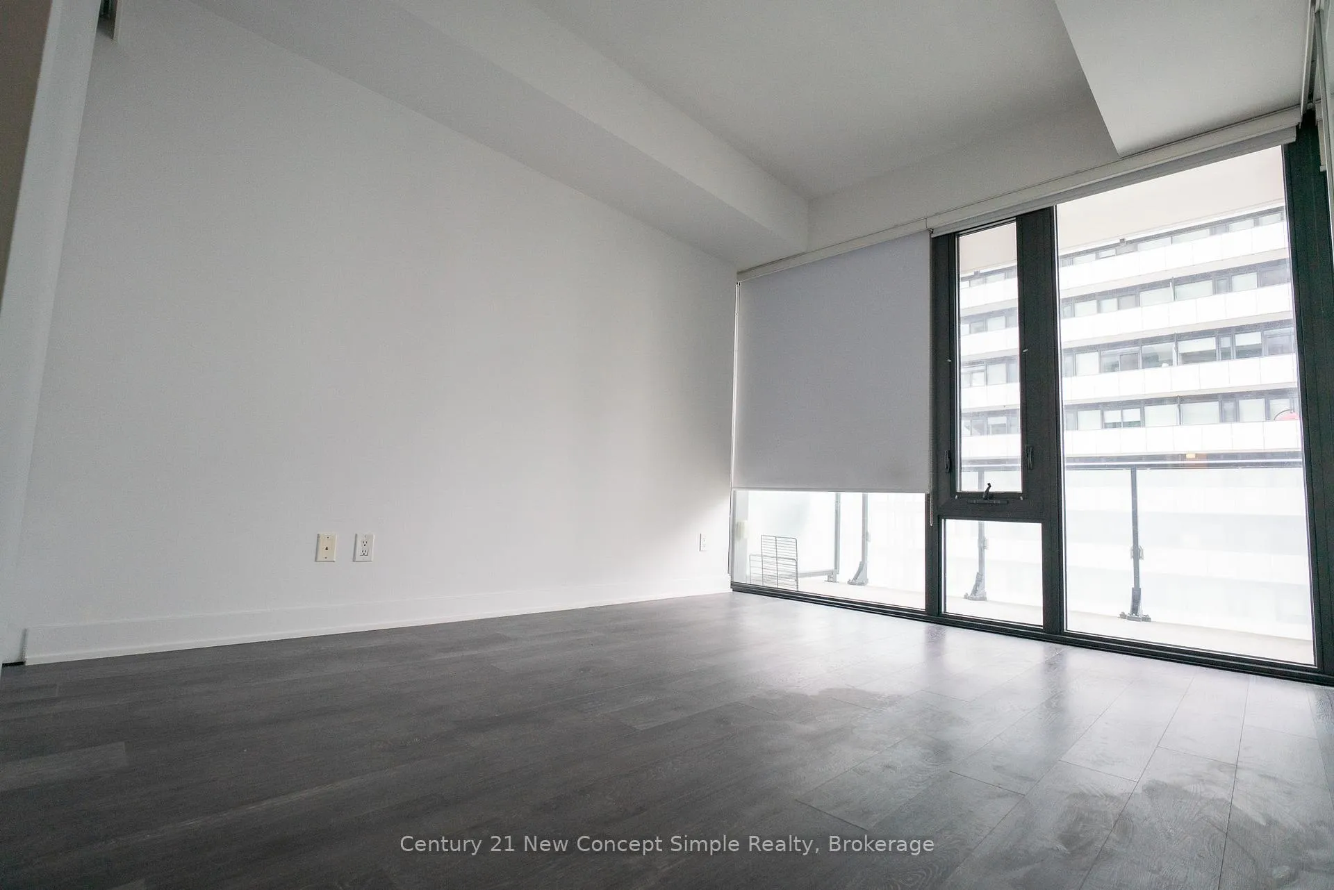 Photo 3 of Unit 2301, 185 Roehampton Avenue, Toronto, Mount Pleasant West — HOMEH