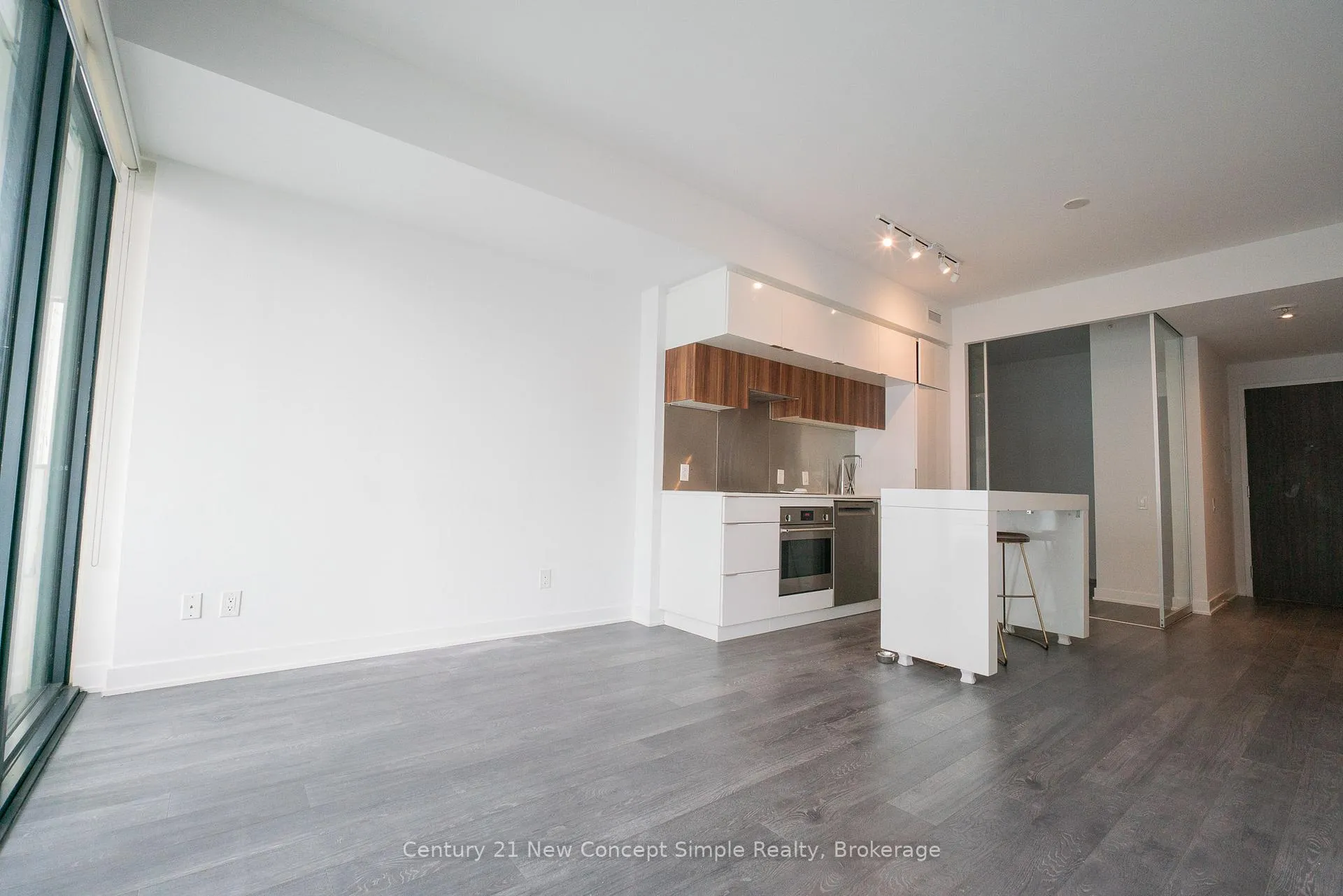 Photo 7 of Unit 2301, 185 Roehampton Avenue, Toronto, Mount Pleasant West — HOMEH