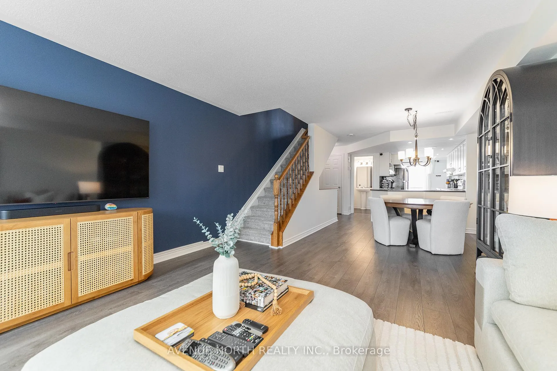 Photo 8 of 573B Chapman Mills Drive, Ottawa, Barrhaven - Strandherd — HOMEH
