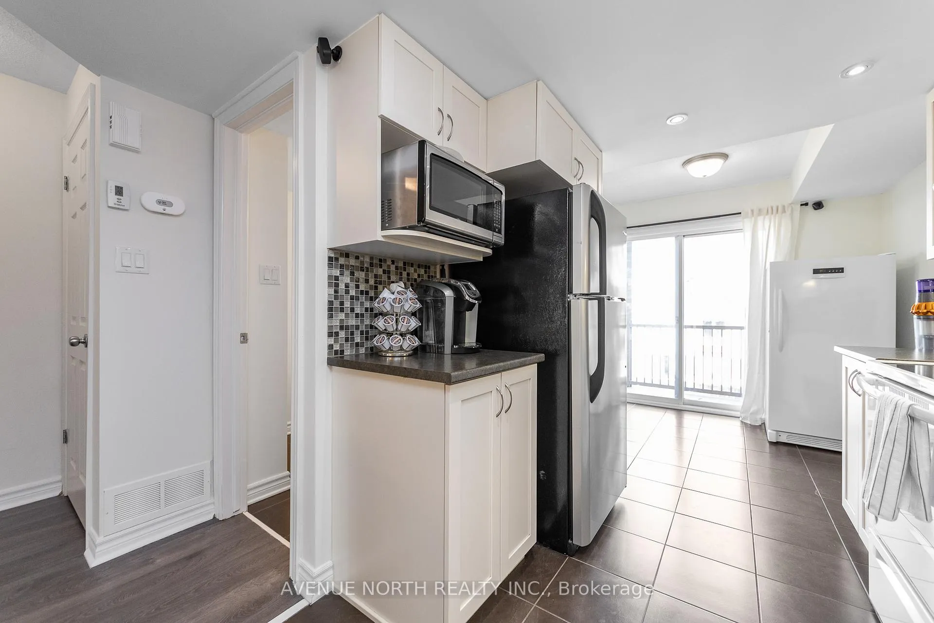 Photo 18 of 573B Chapman Mills Drive, Ottawa, Barrhaven - Strandherd — HOMEH