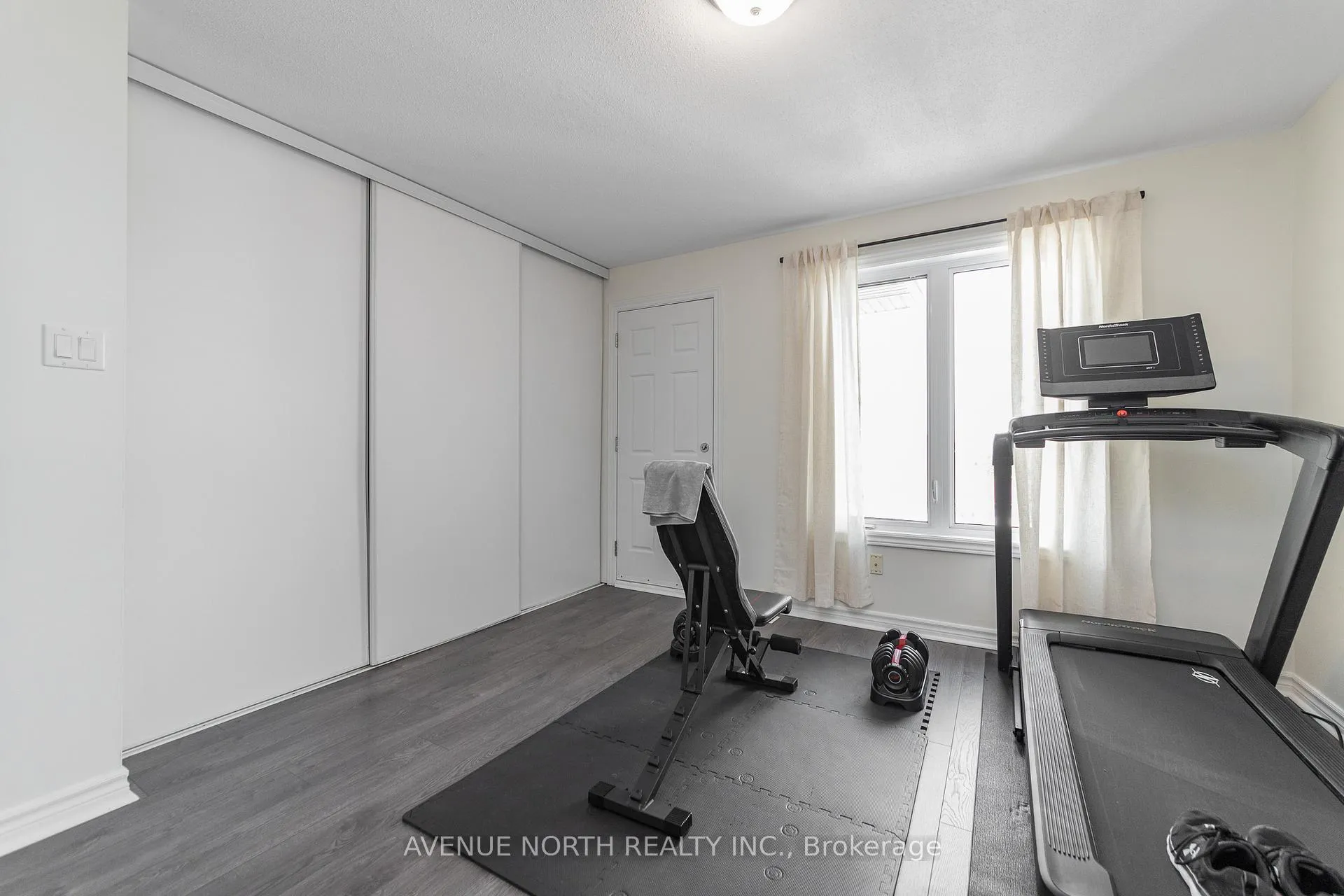 Photo 31 of 573B Chapman Mills Drive, Ottawa, Barrhaven - Strandherd — HOMEH