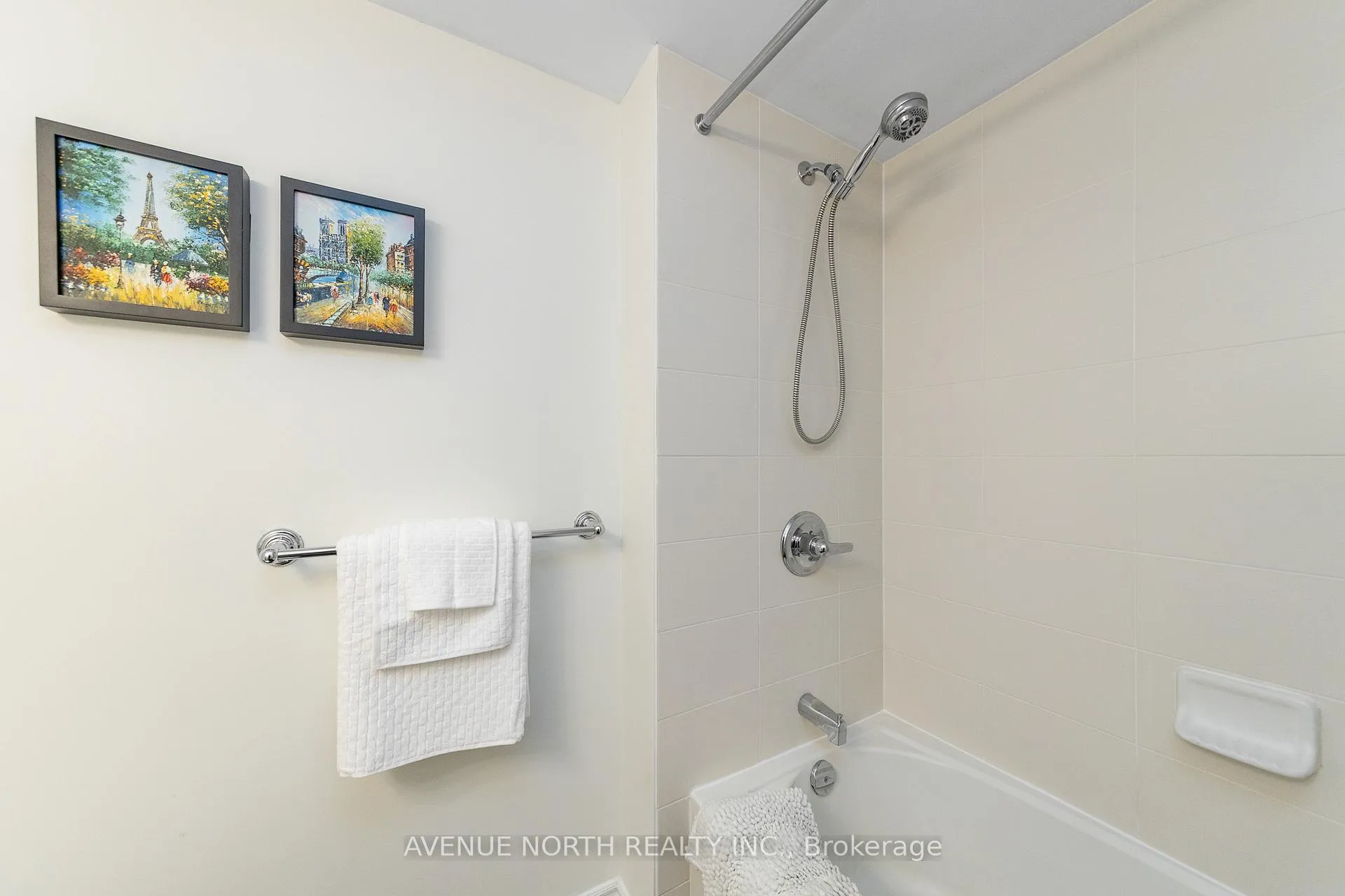 Photo 39 of 573B Chapman Mills Drive, Ottawa, Barrhaven - Strandherd — HOMEH
