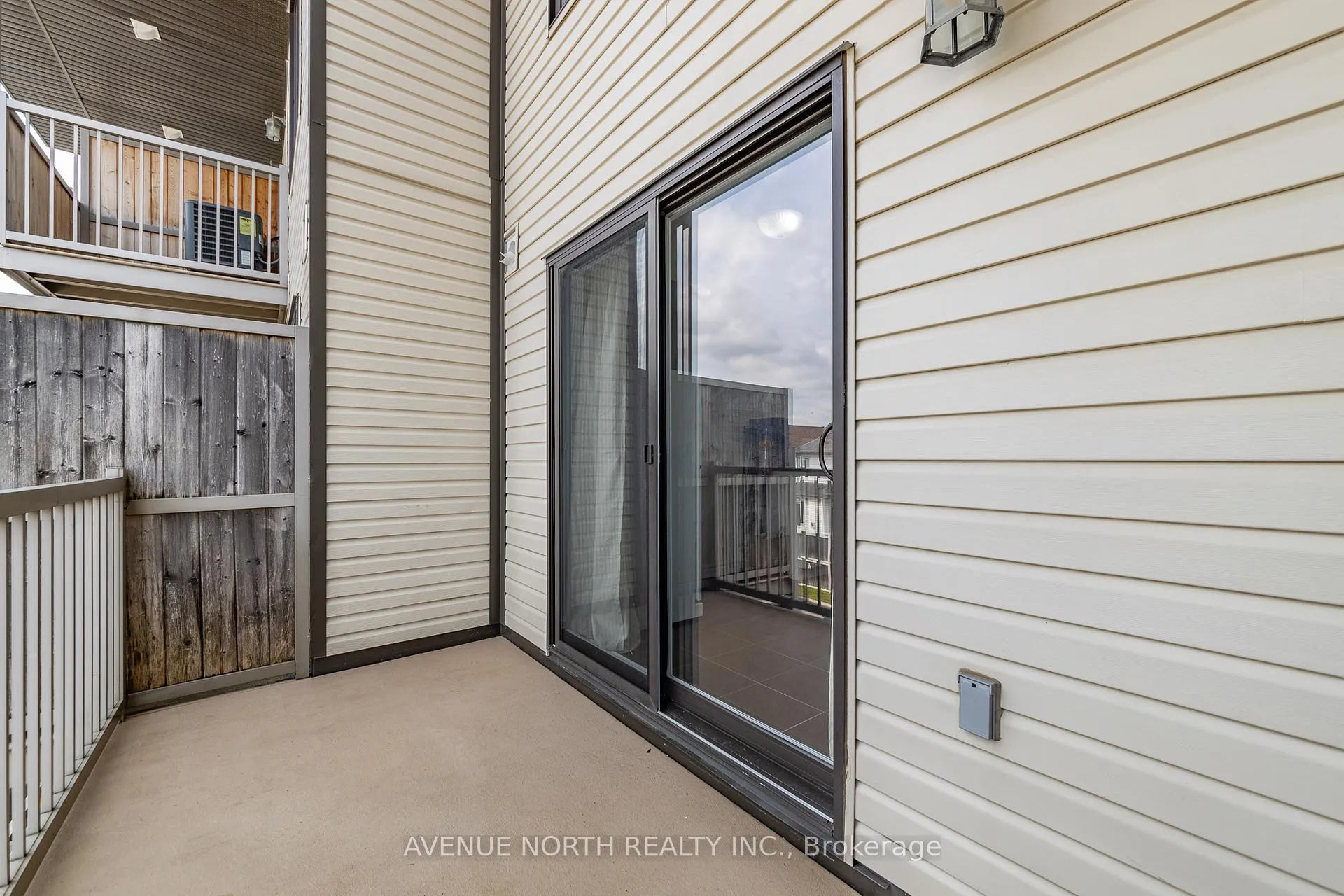 Photo 44 of 573B Chapman Mills Drive, Ottawa, Barrhaven - Strandherd — HOMEH