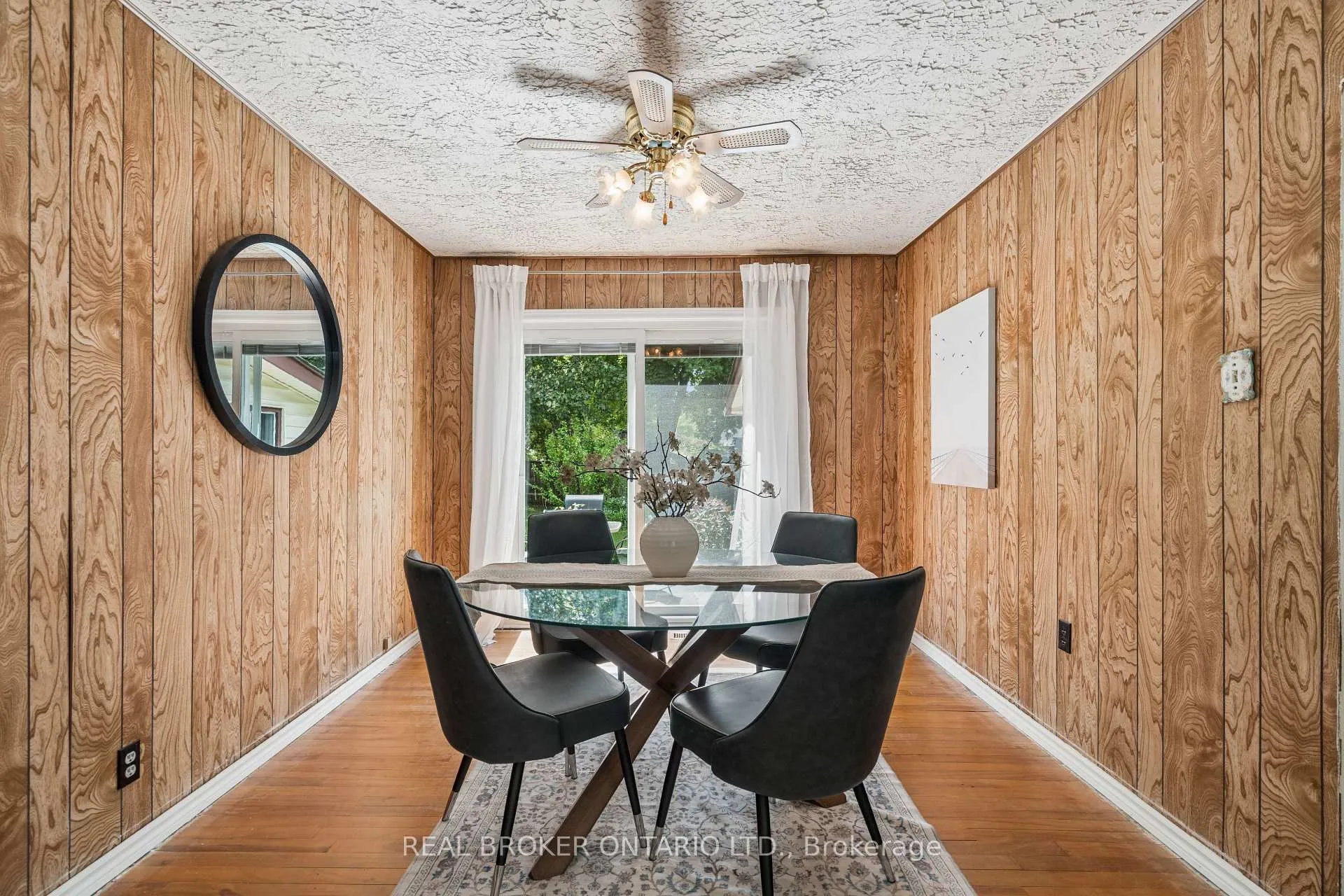Photo 15 of 230 Mason Boulevard, Halton Hills, Acton — HOMEH