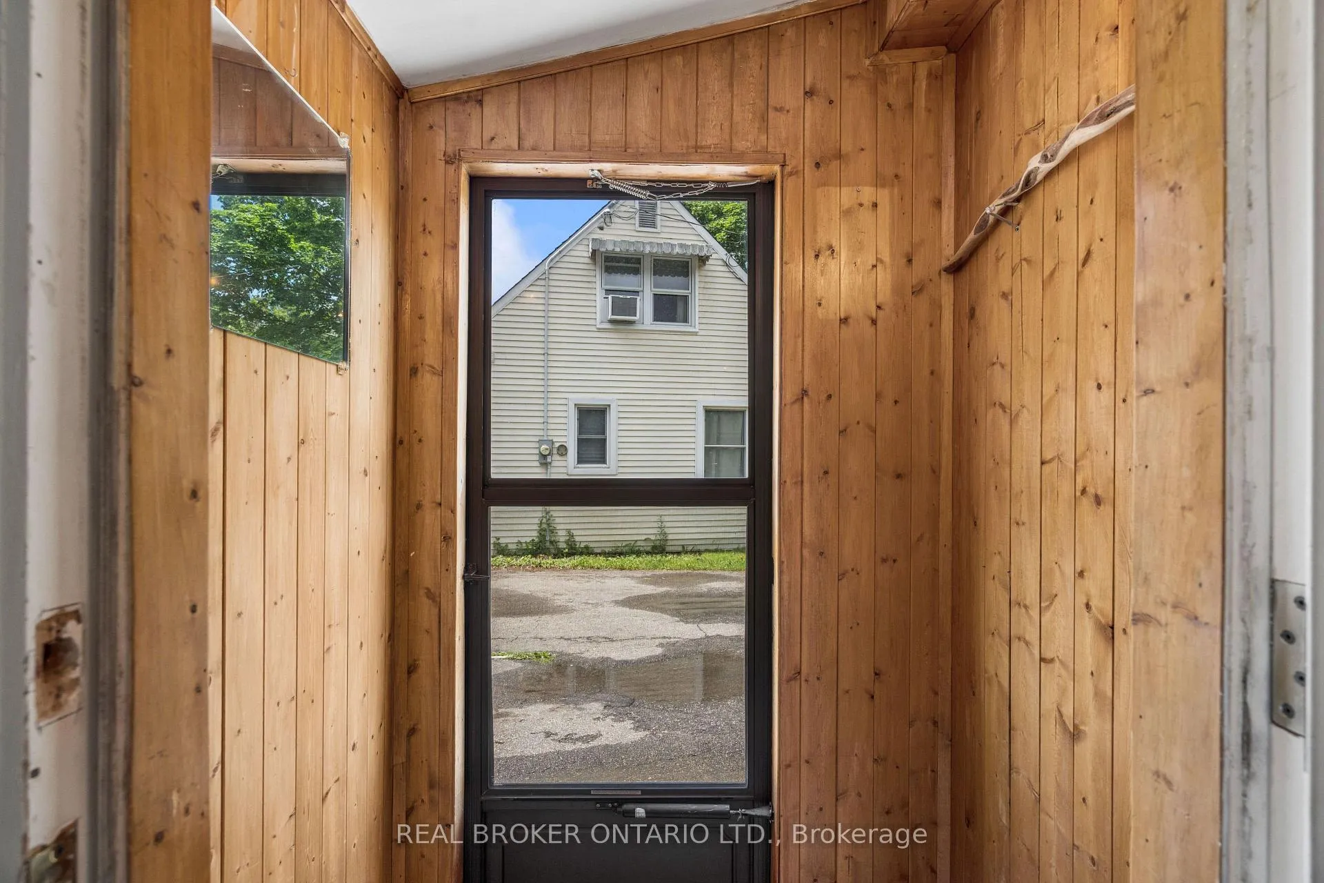 Photo 22 of 230 Mason Boulevard, Halton Hills, Acton — HOMEH