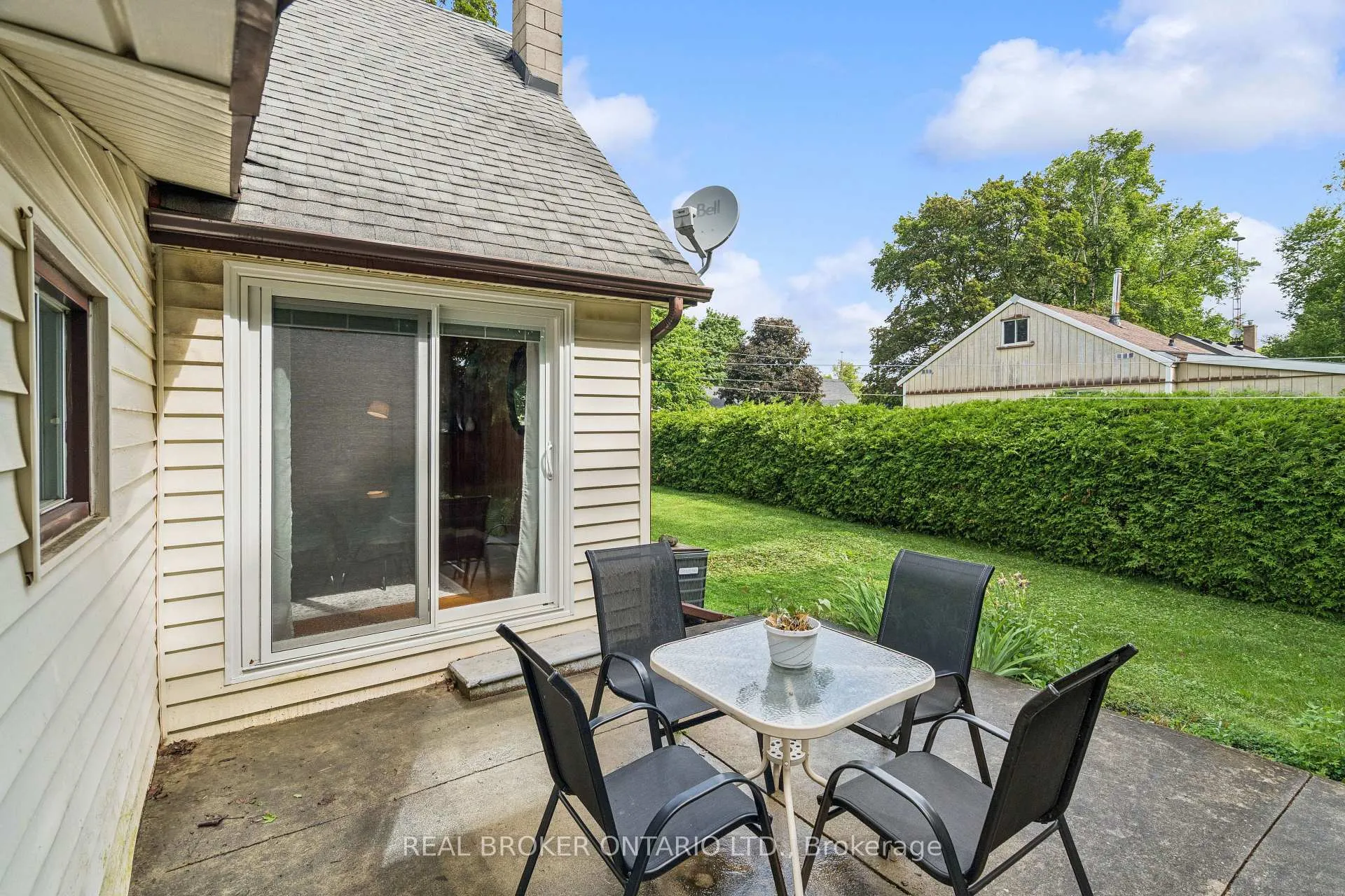Photo 38 of 230 Mason Boulevard, Halton Hills, Acton — HOMEH