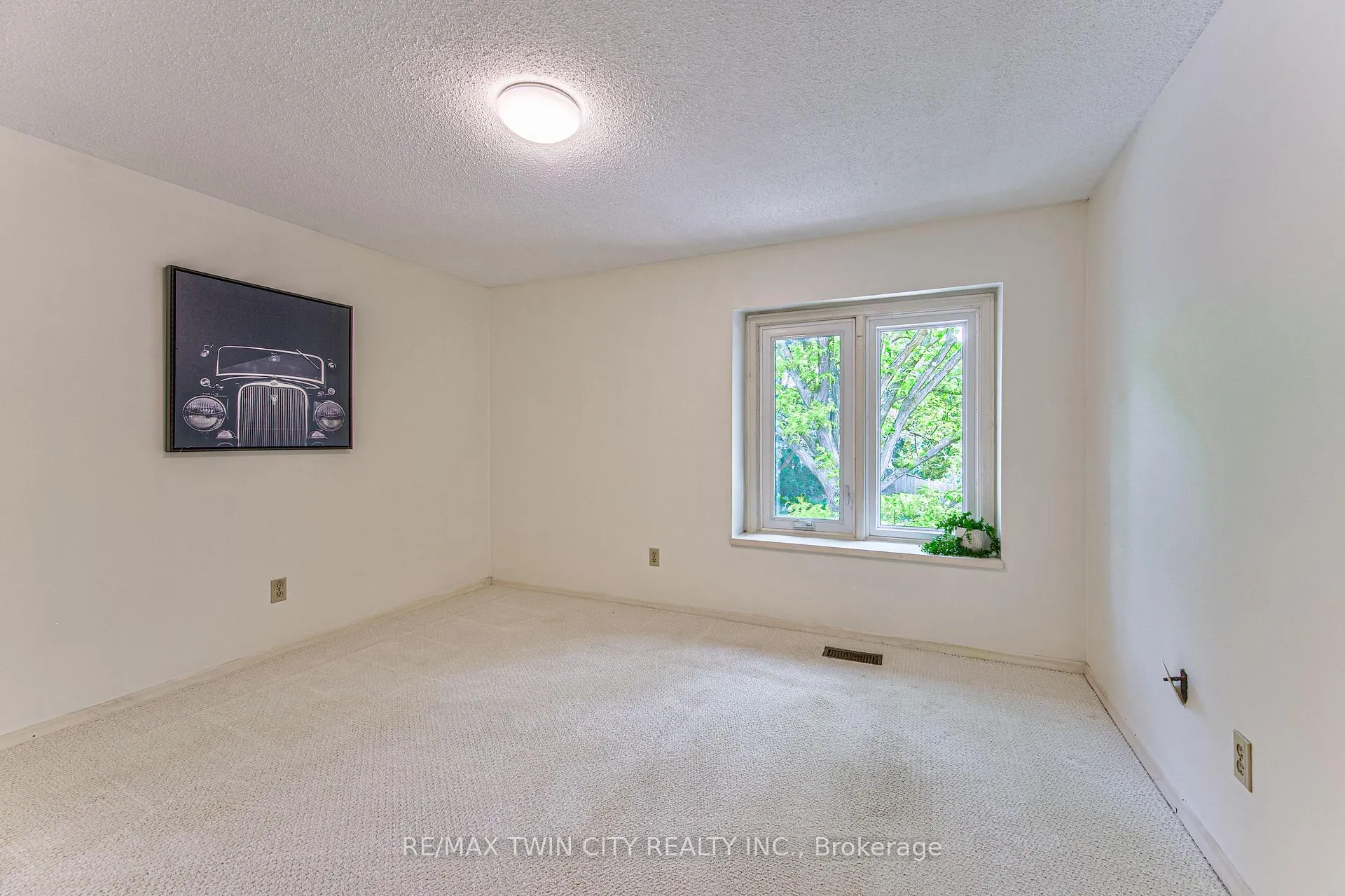Photo 22 of Unit 13, 206 Candlewood Crescent, Waterloo, Beechwood West — HOMEH