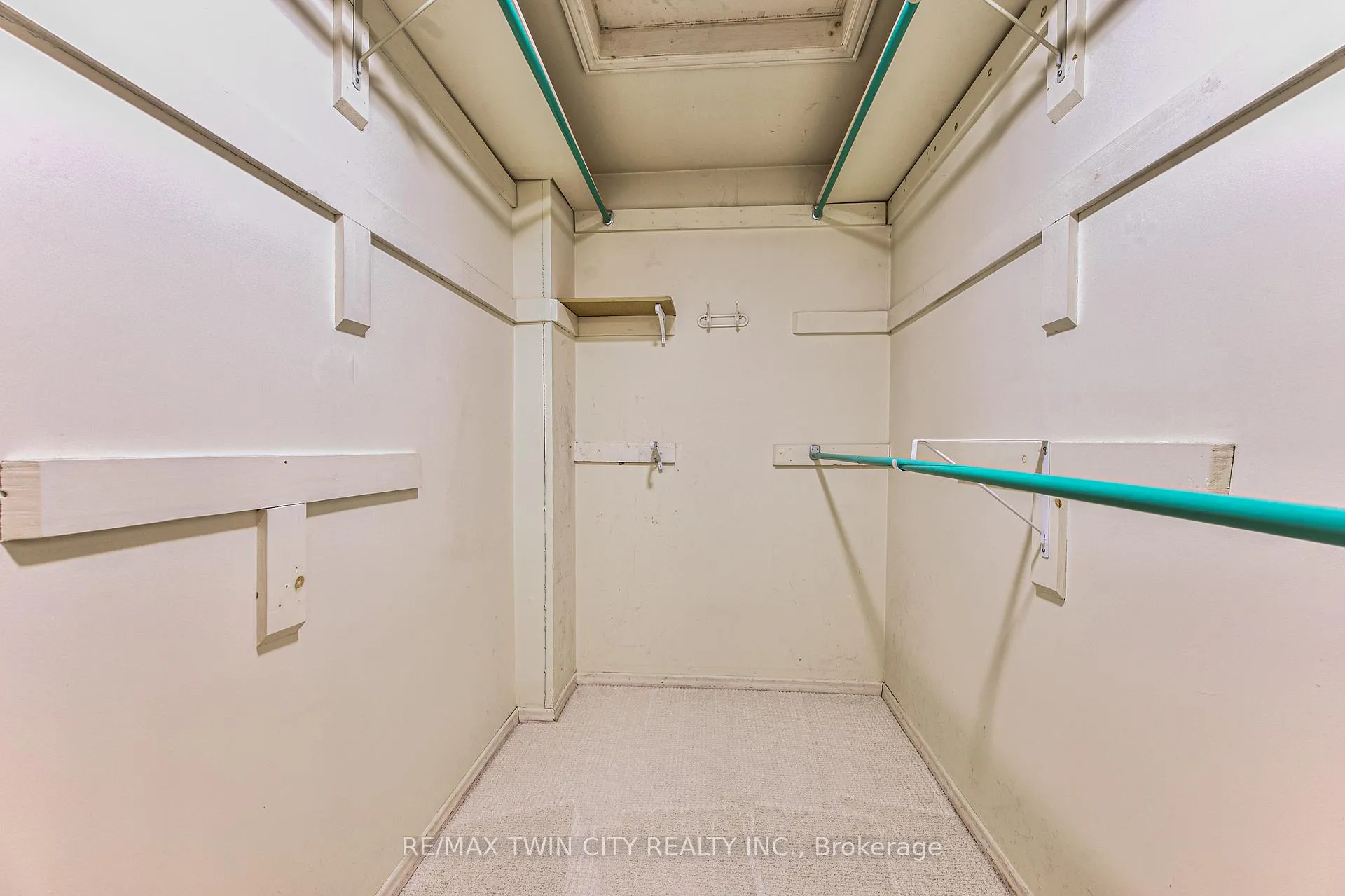Photo 29 of Unit 13, 206 Candlewood Crescent, Waterloo, Beechwood West — HOMEH