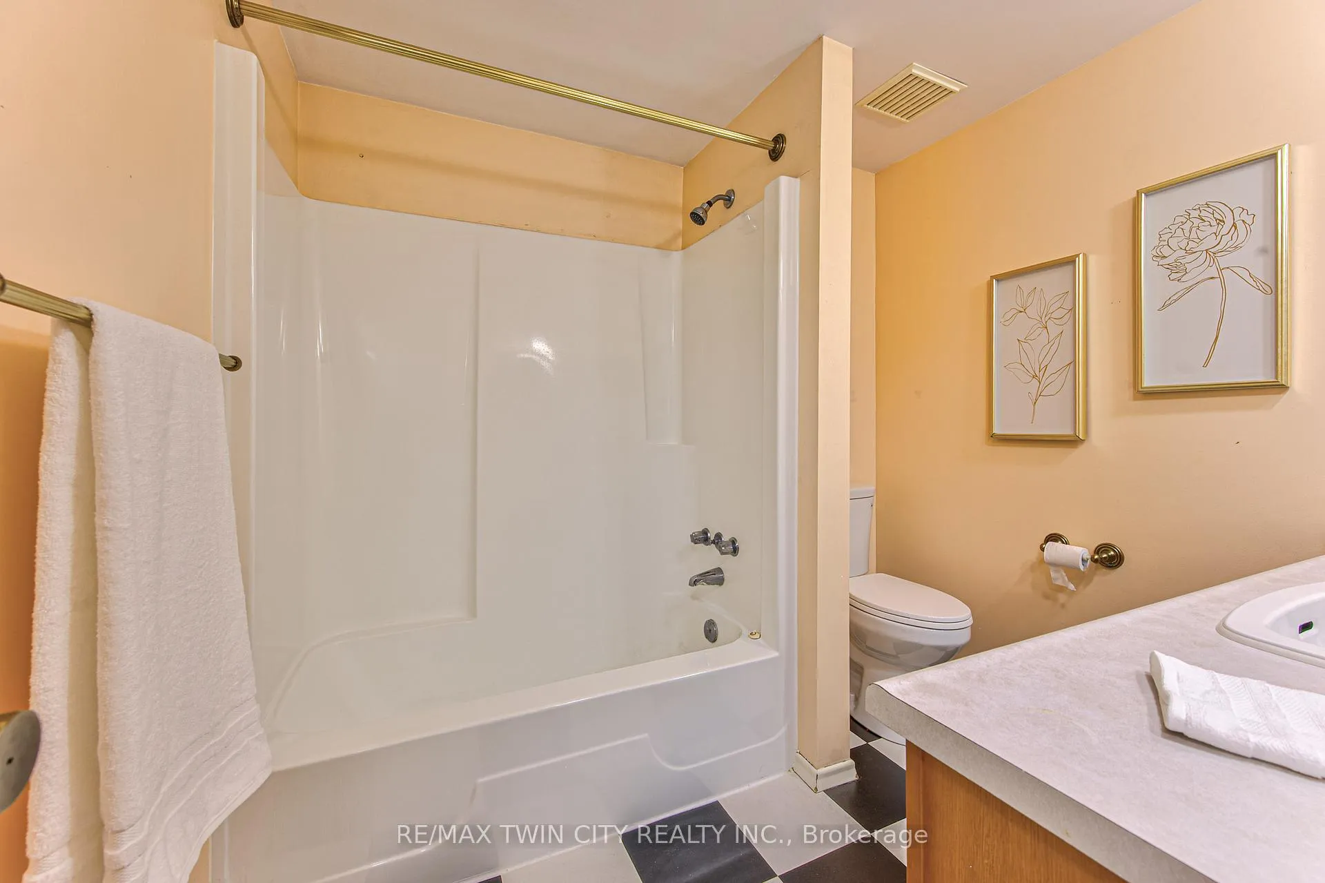 Photo 30 of Unit 13, 206 Candlewood Crescent, Waterloo, Beechwood West — HOMEH