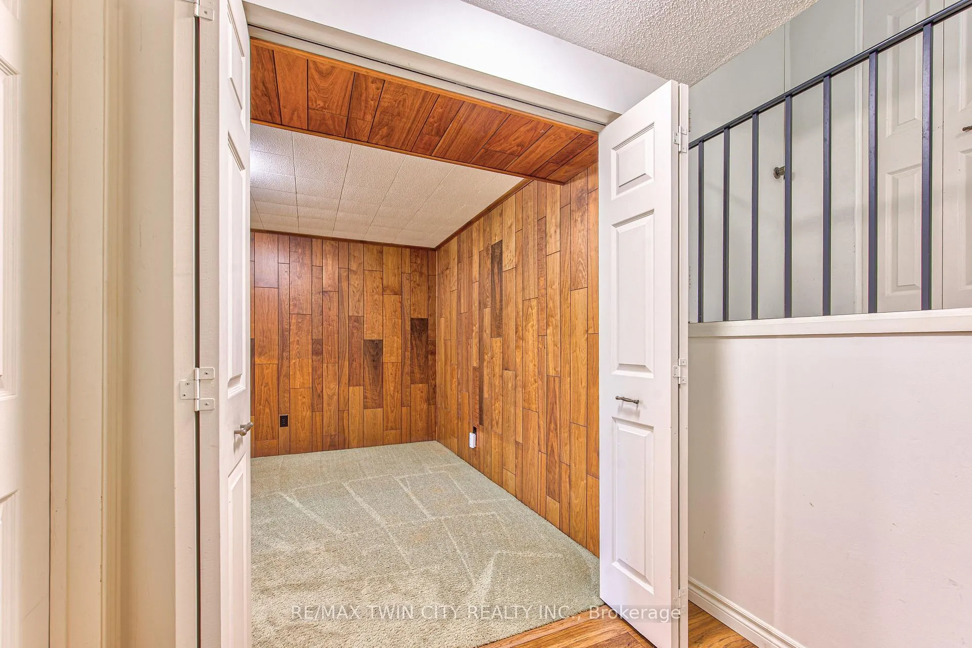 Photo 33 of Unit 13, 206 Candlewood Crescent, Waterloo, Beechwood West — HOMEH