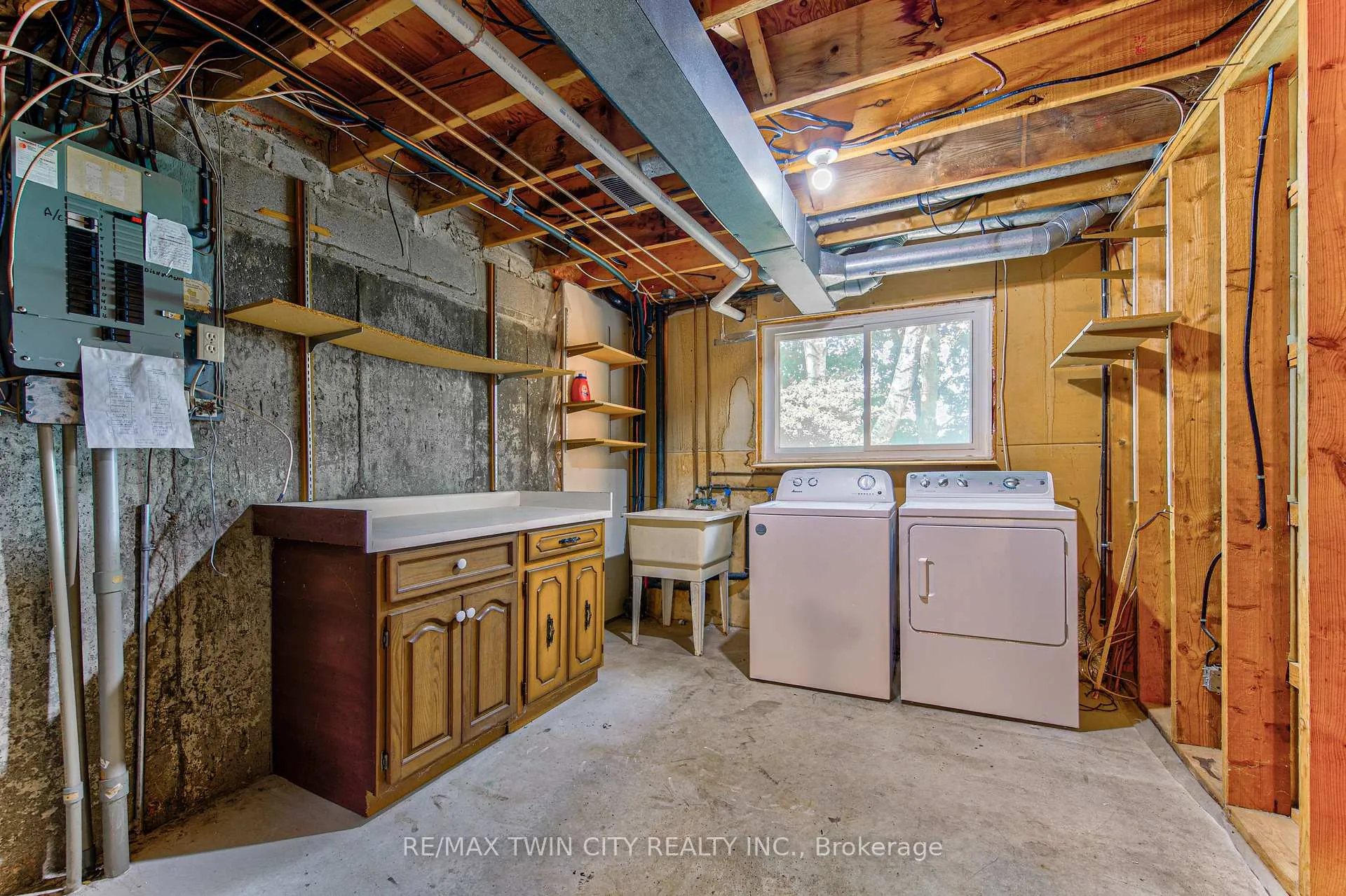 Photo 37 of Unit 13, 206 Candlewood Crescent, Waterloo, Beechwood West — HOMEH